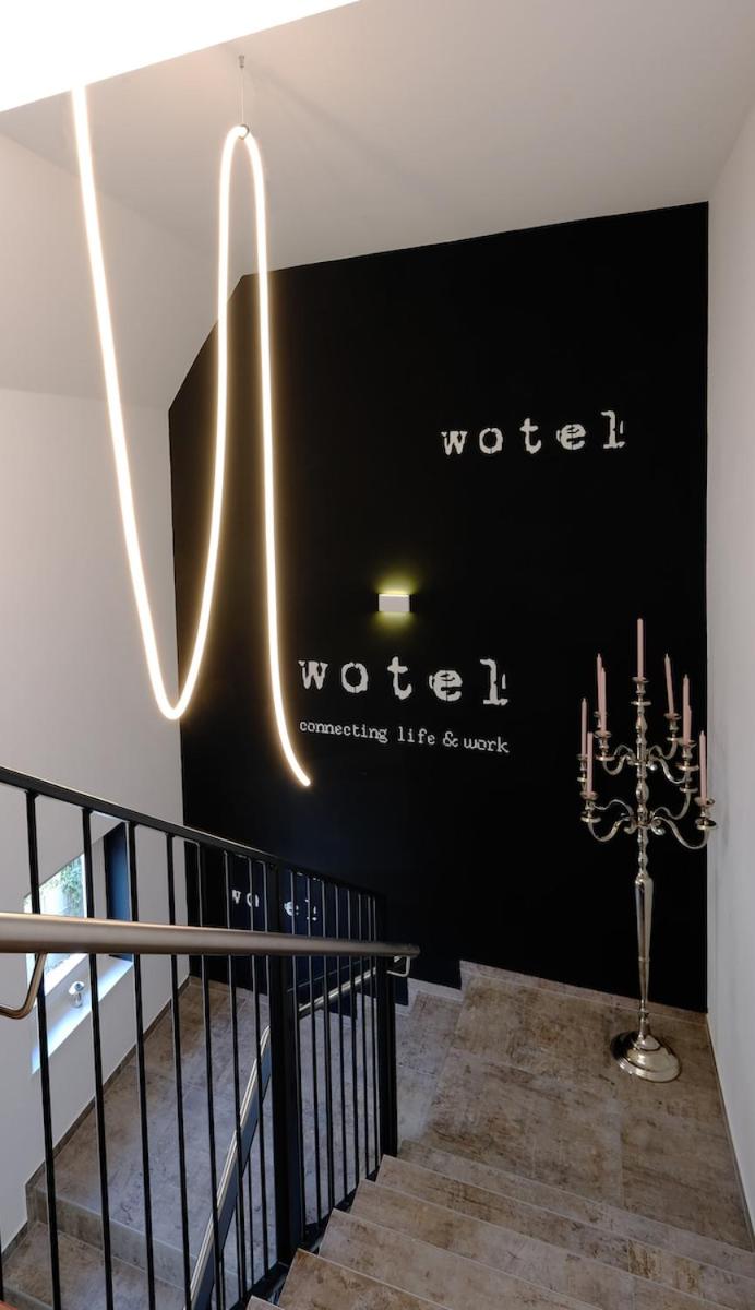 Wotel