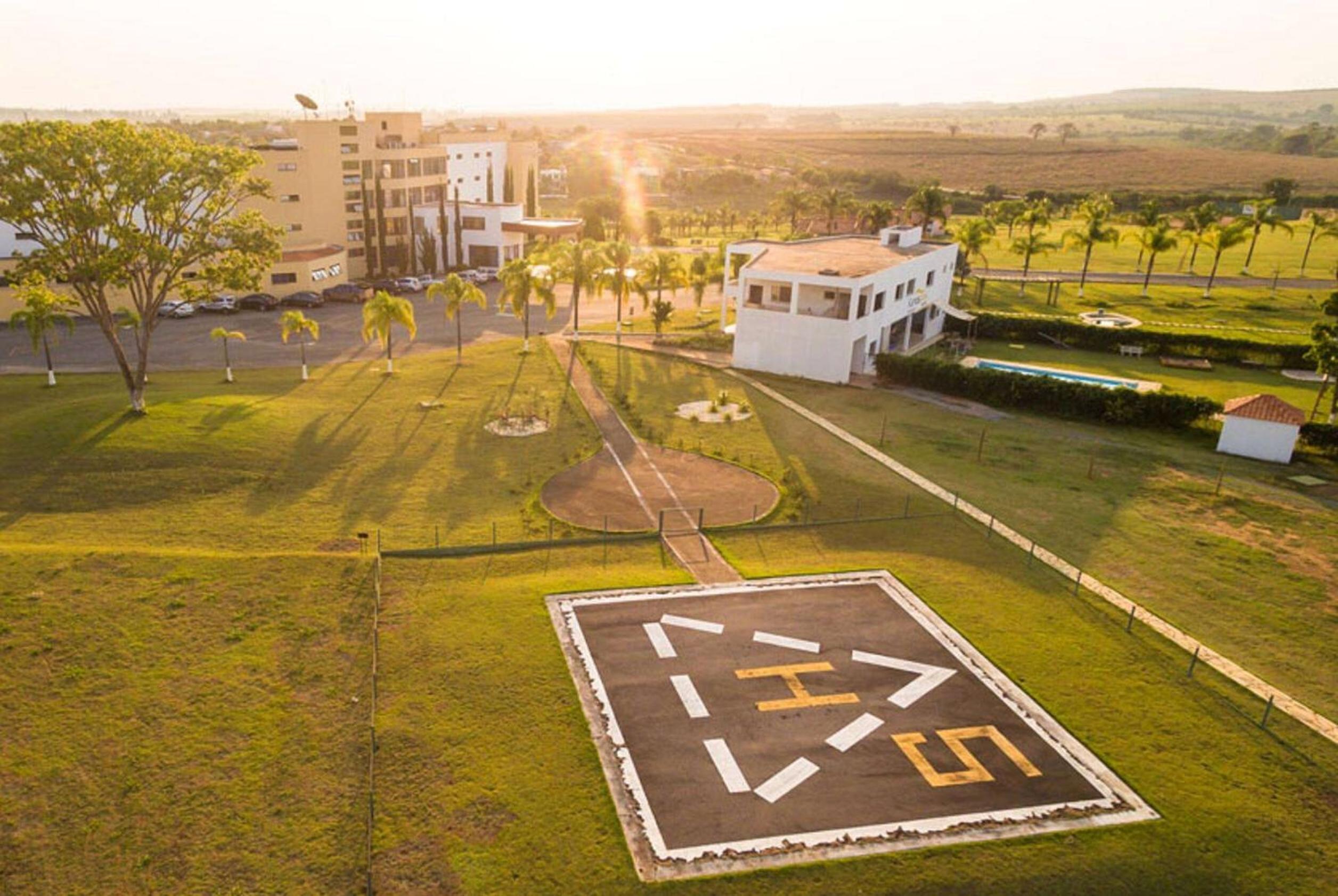 Ramada by Wyndham Furnaspark