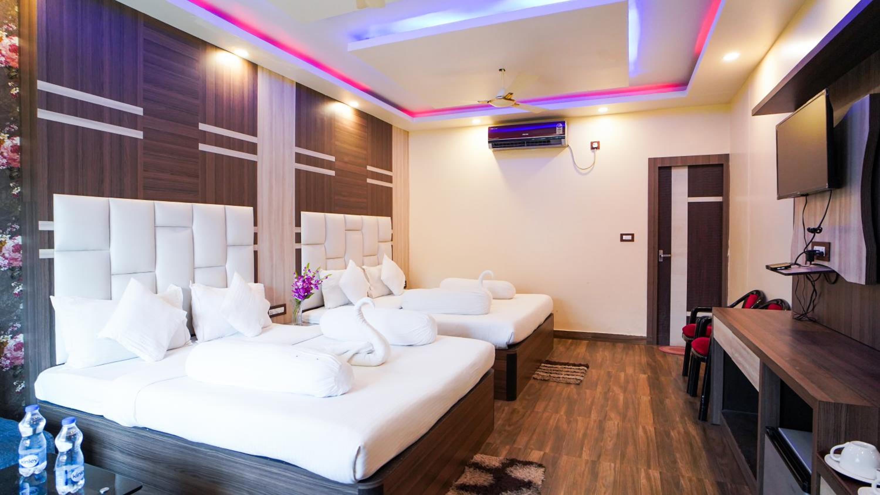 Photo 51