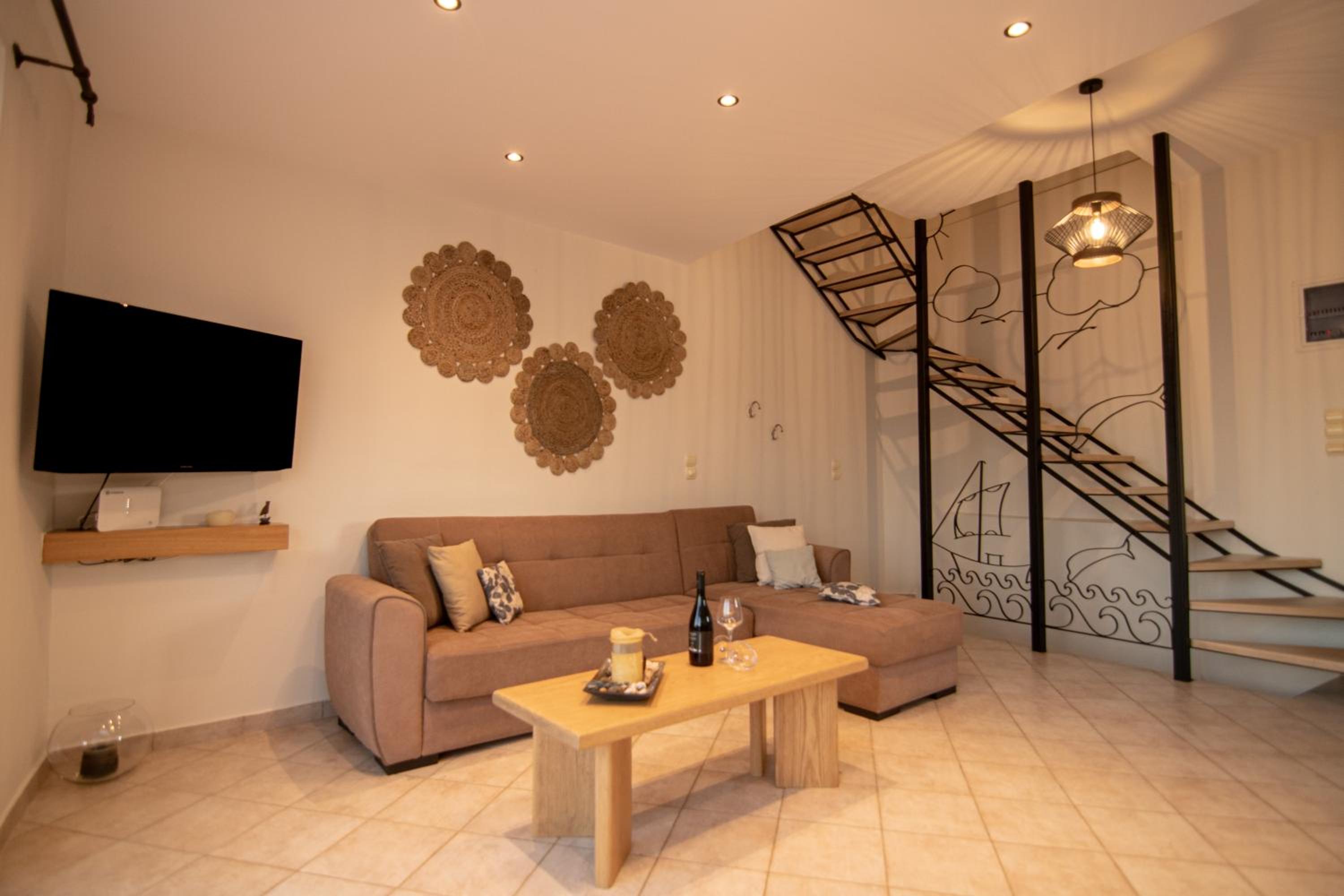 The Island House By Plakalona Villas & Apartments view 3