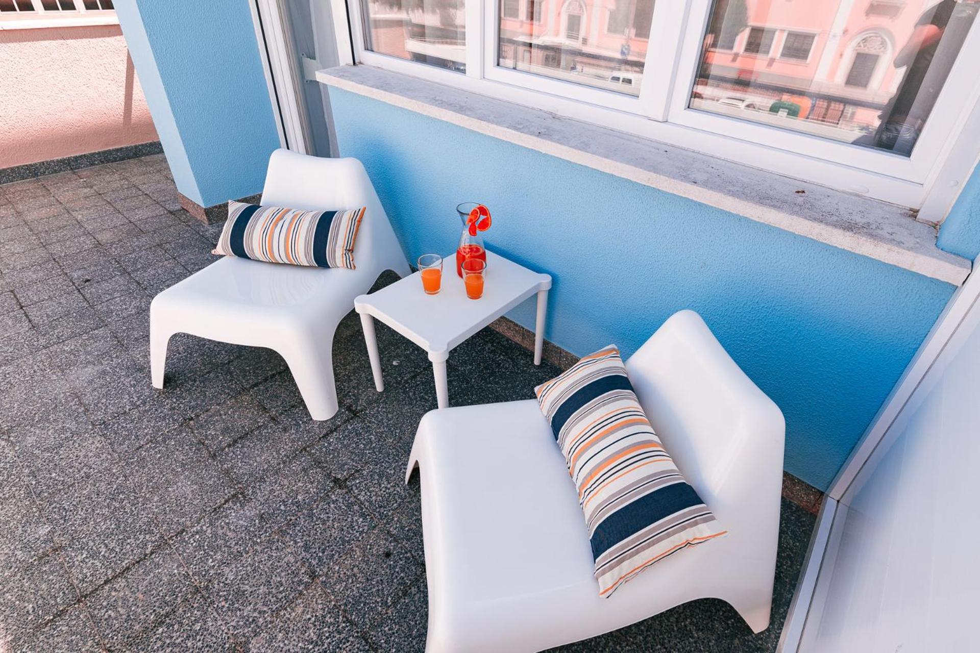 balance & terrace