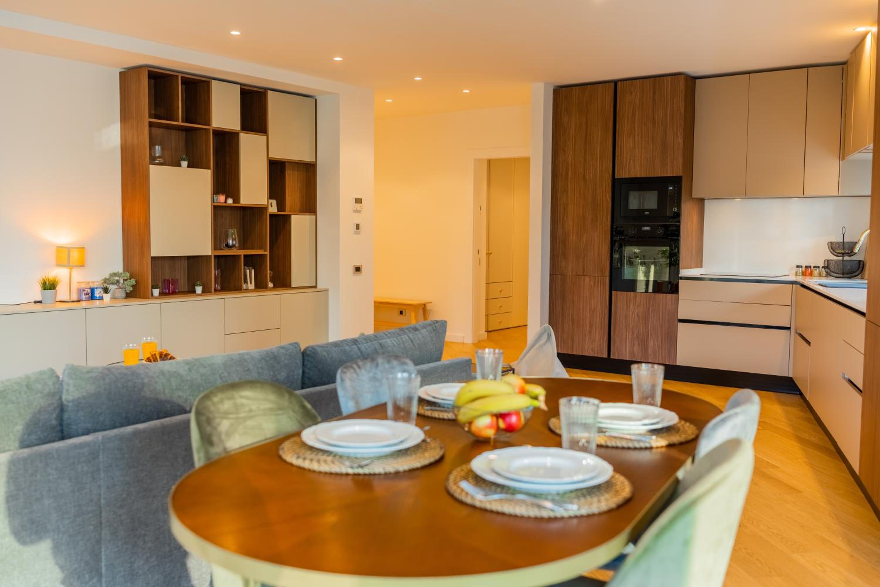 Designer Apartment in Aviatiei Tower
