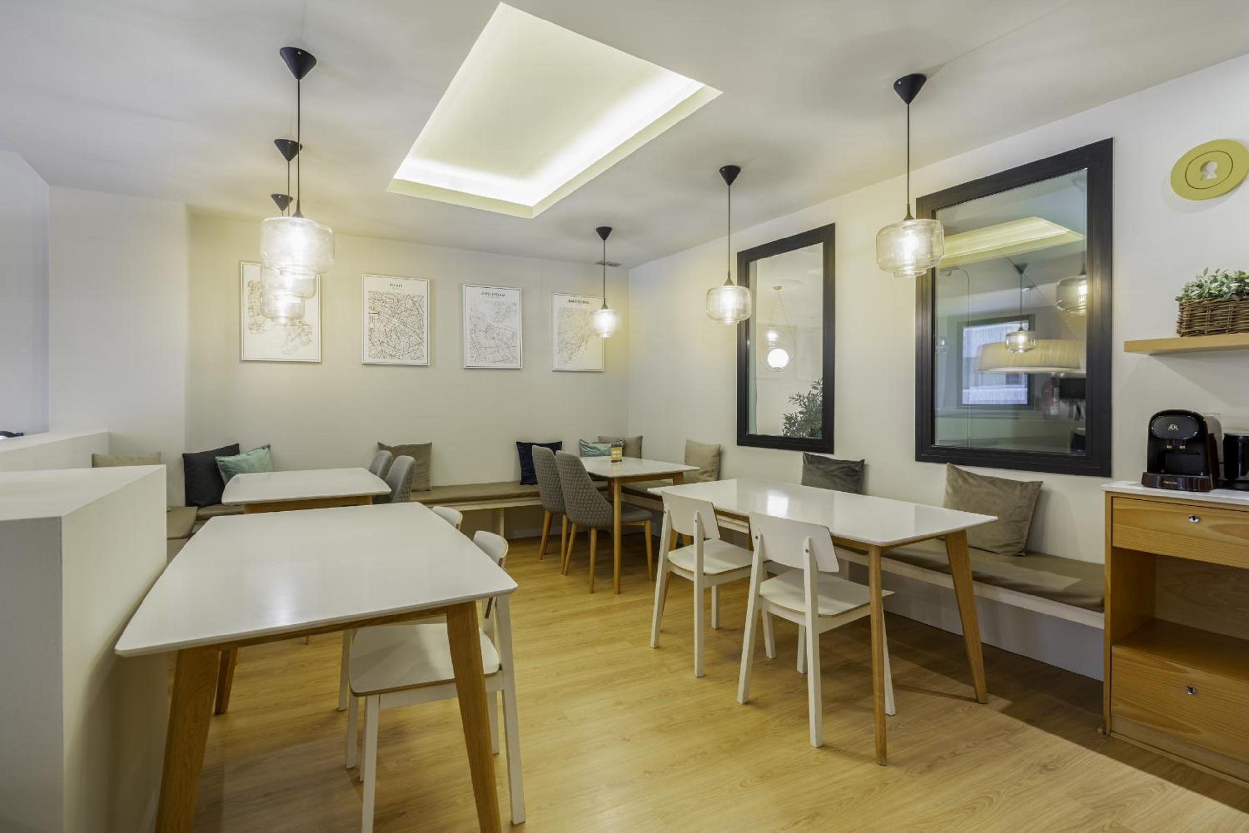 Ola Living Hostal Diagonal