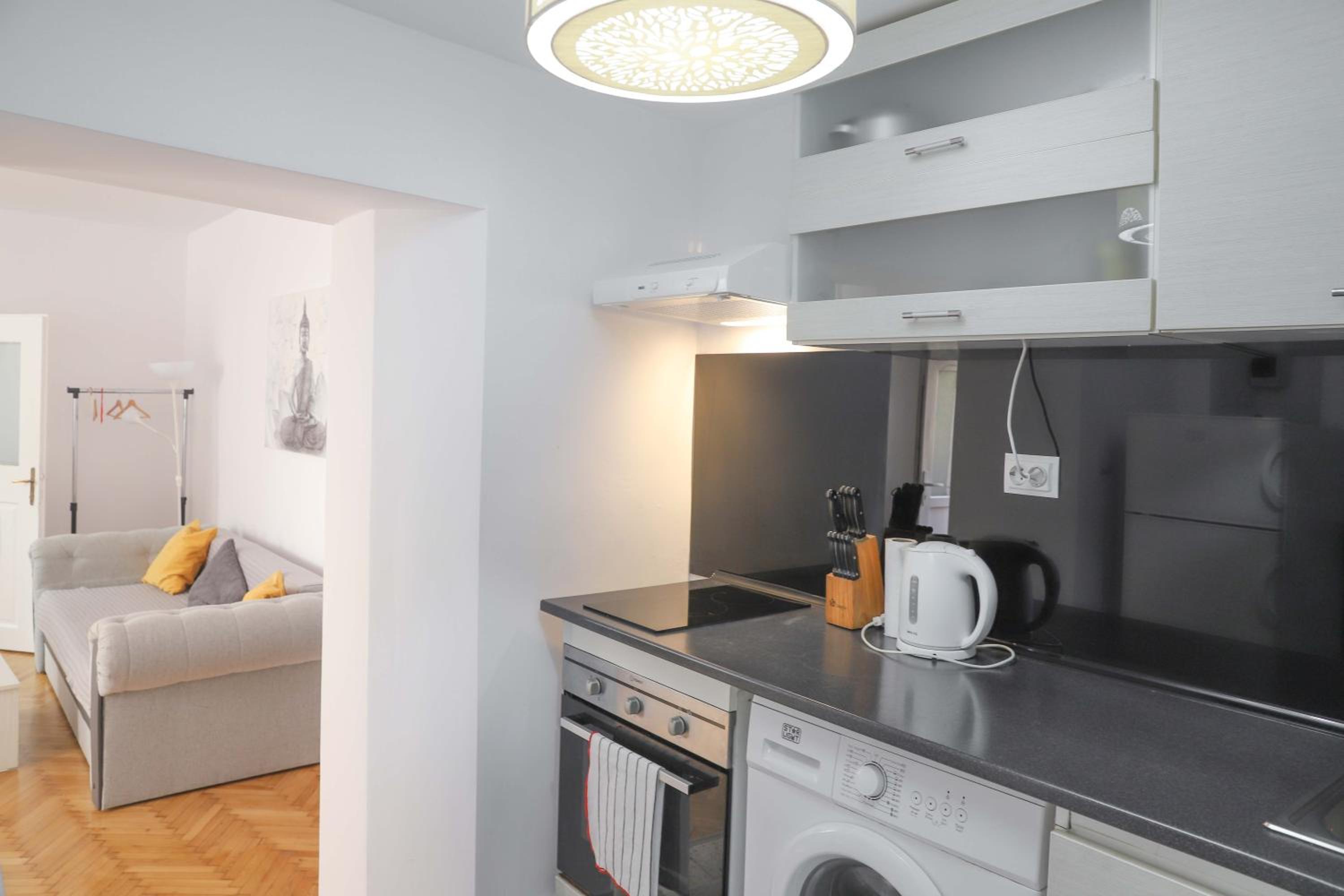 Your Home in Old Town Brasov view 5