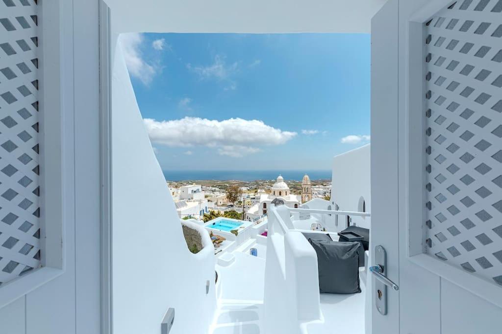 Aleanna Traditional Villa Fira