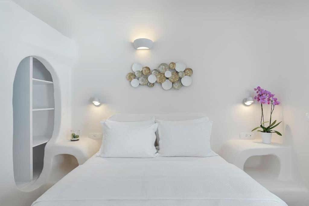 Aleanna Traditional Villa Fira