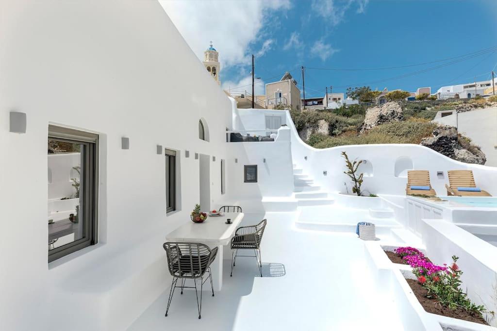 Aleanna Traditional Villa Fira