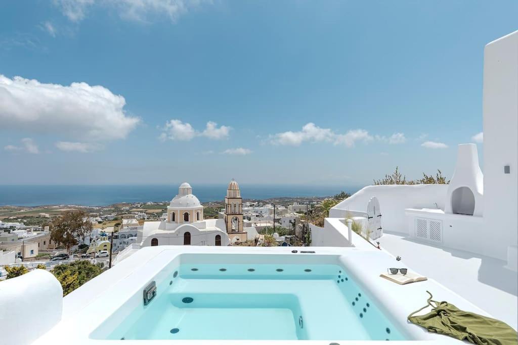 Aleanna Traditional Villa Fira