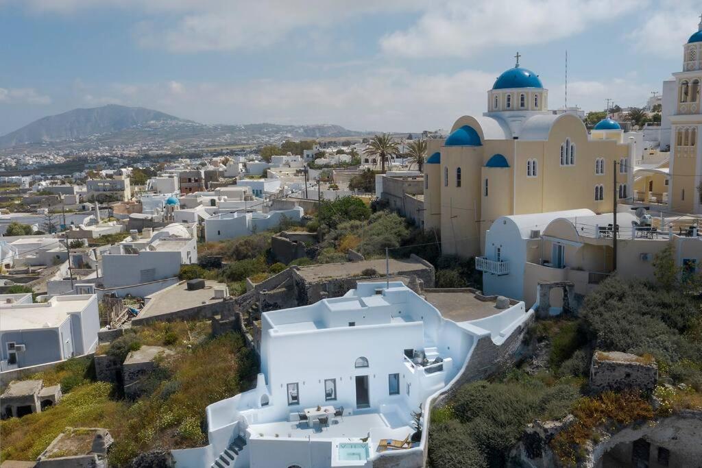 Aleanna Traditional Villa Fira