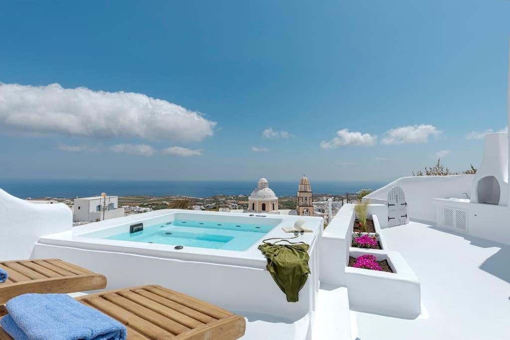 Aleanna Traditional Villa Fira