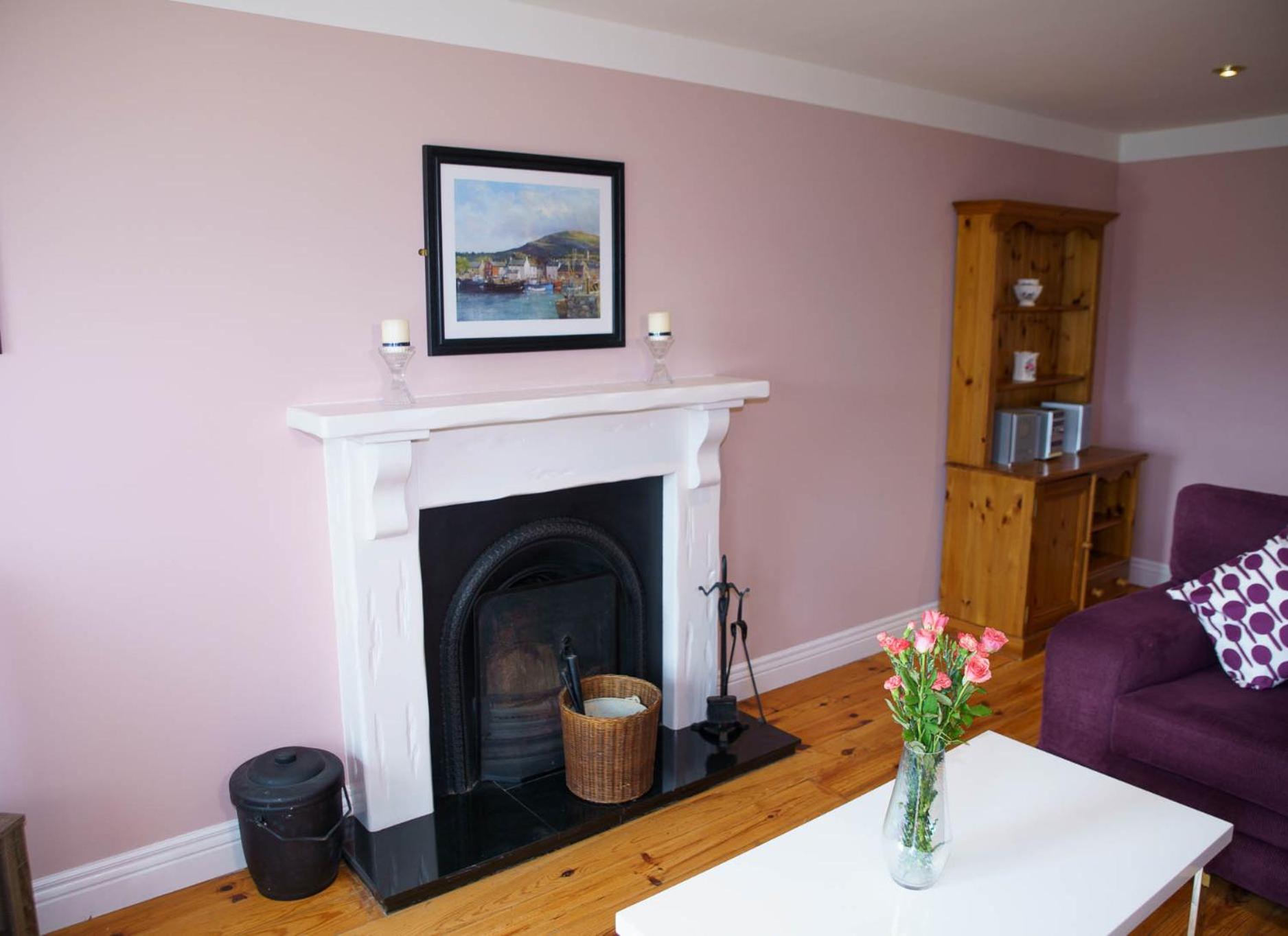 Dingle Courtyard Cottages - 3 Bed NO 12 view 5