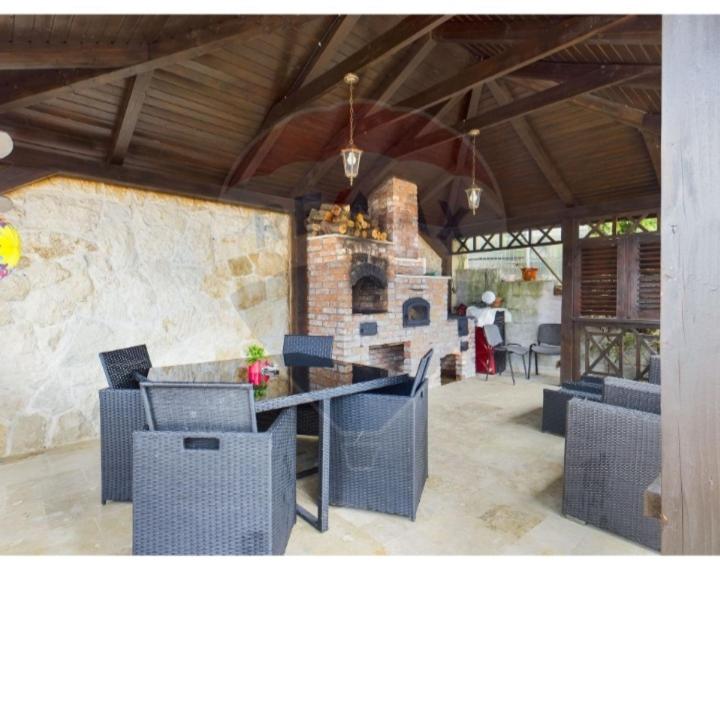 RAX Panoramic House view 5