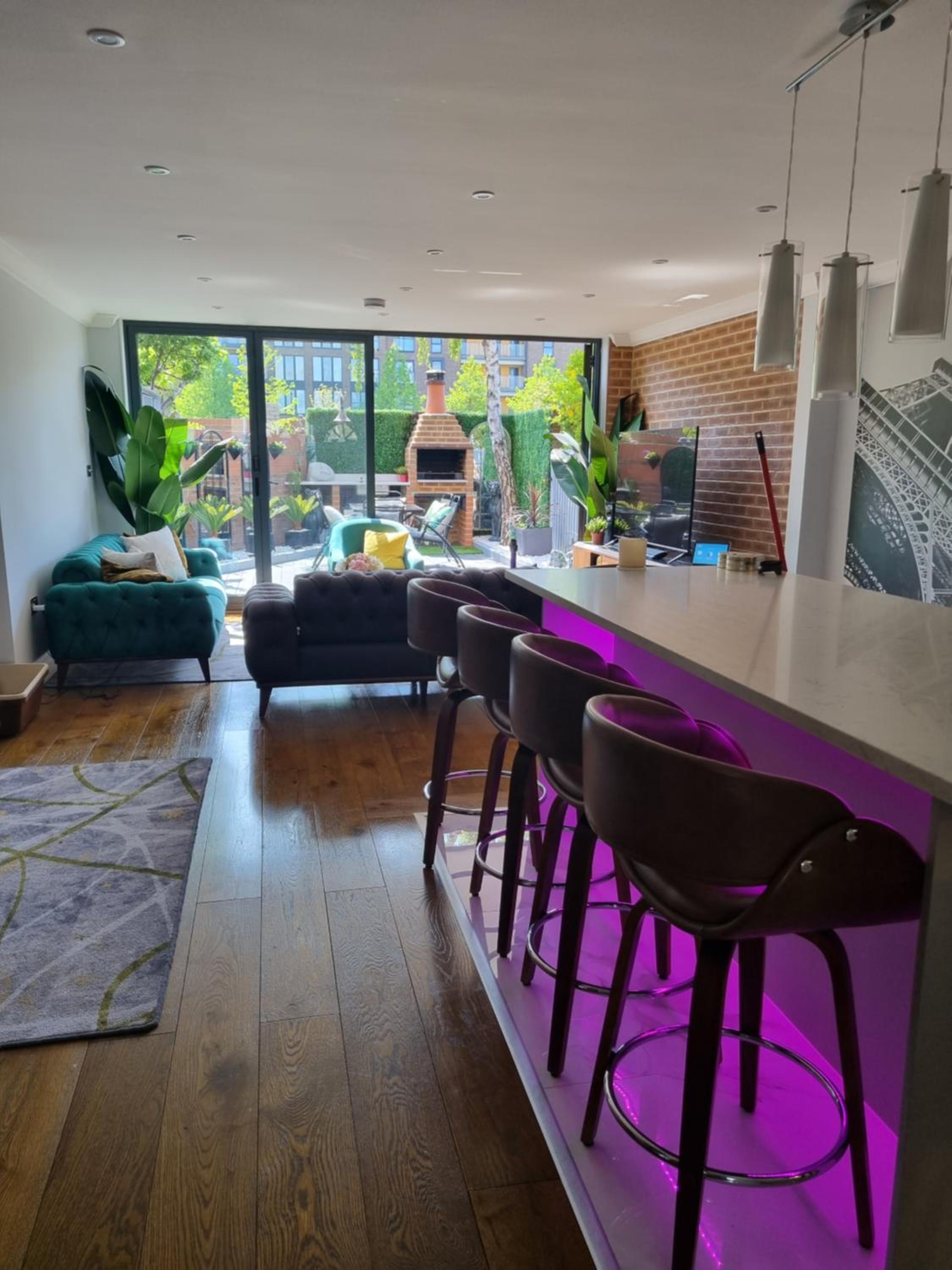 lounge