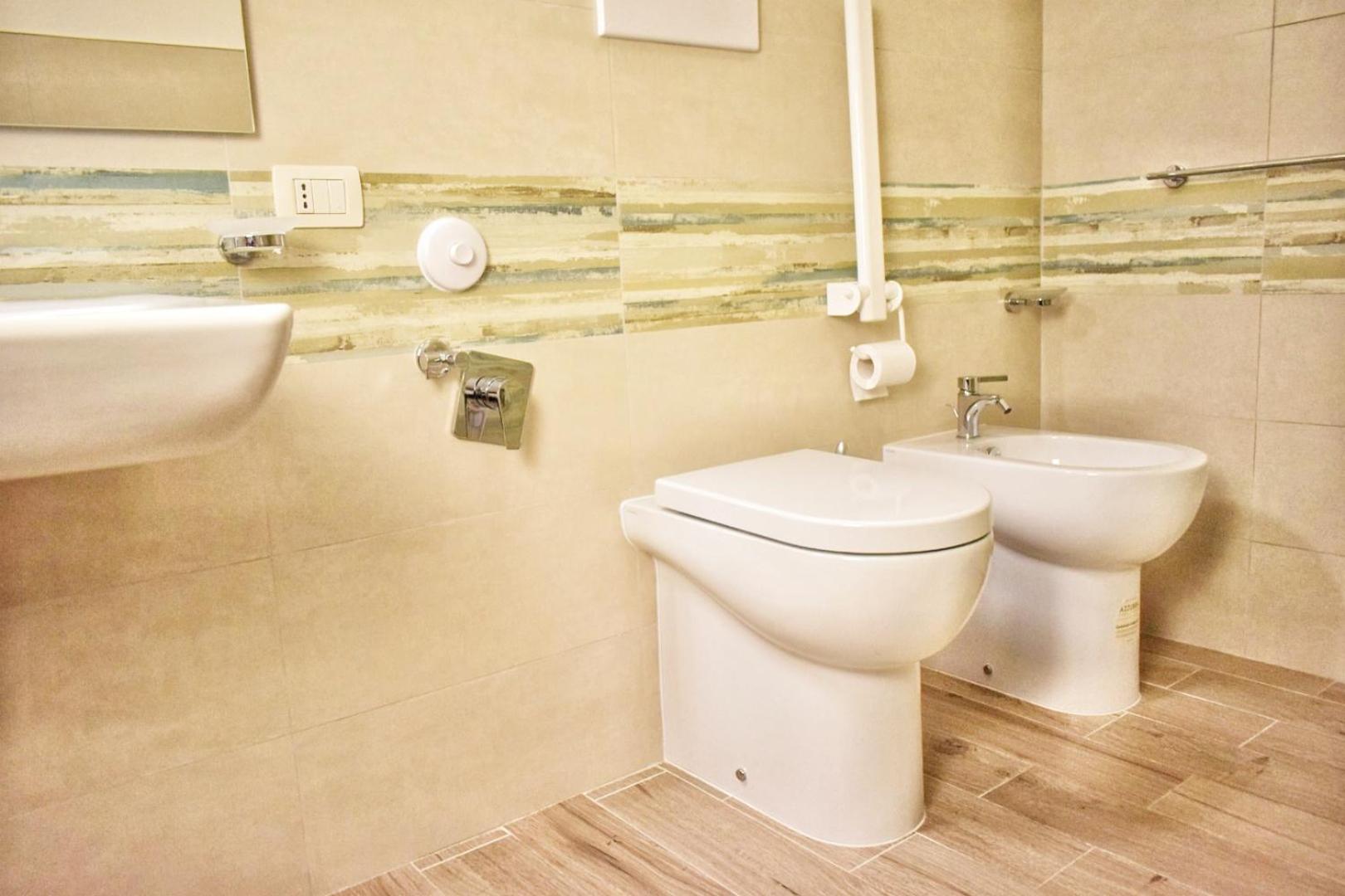 Sale Hotel photo 5