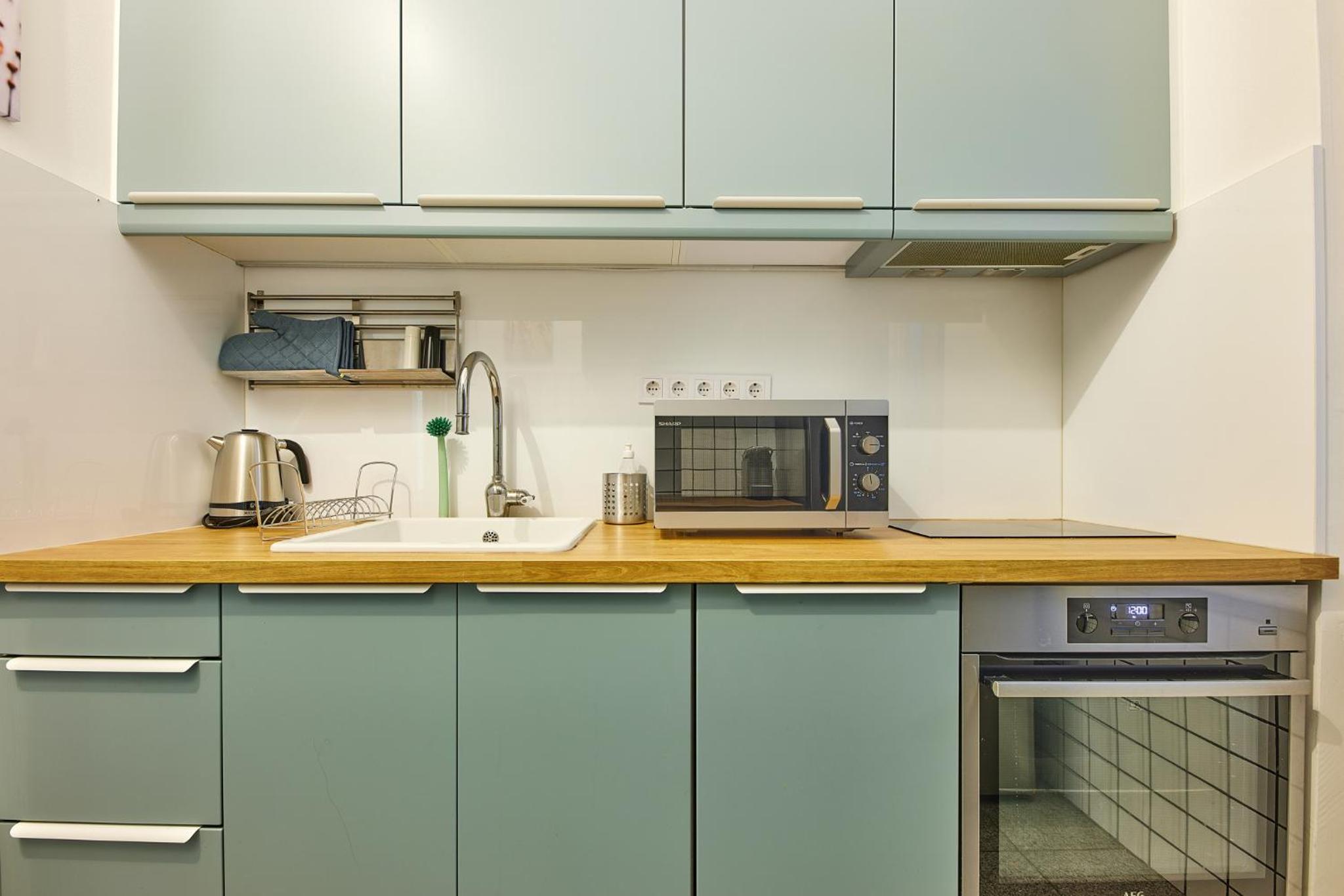 Uhu's Golden Soho Residence view 3