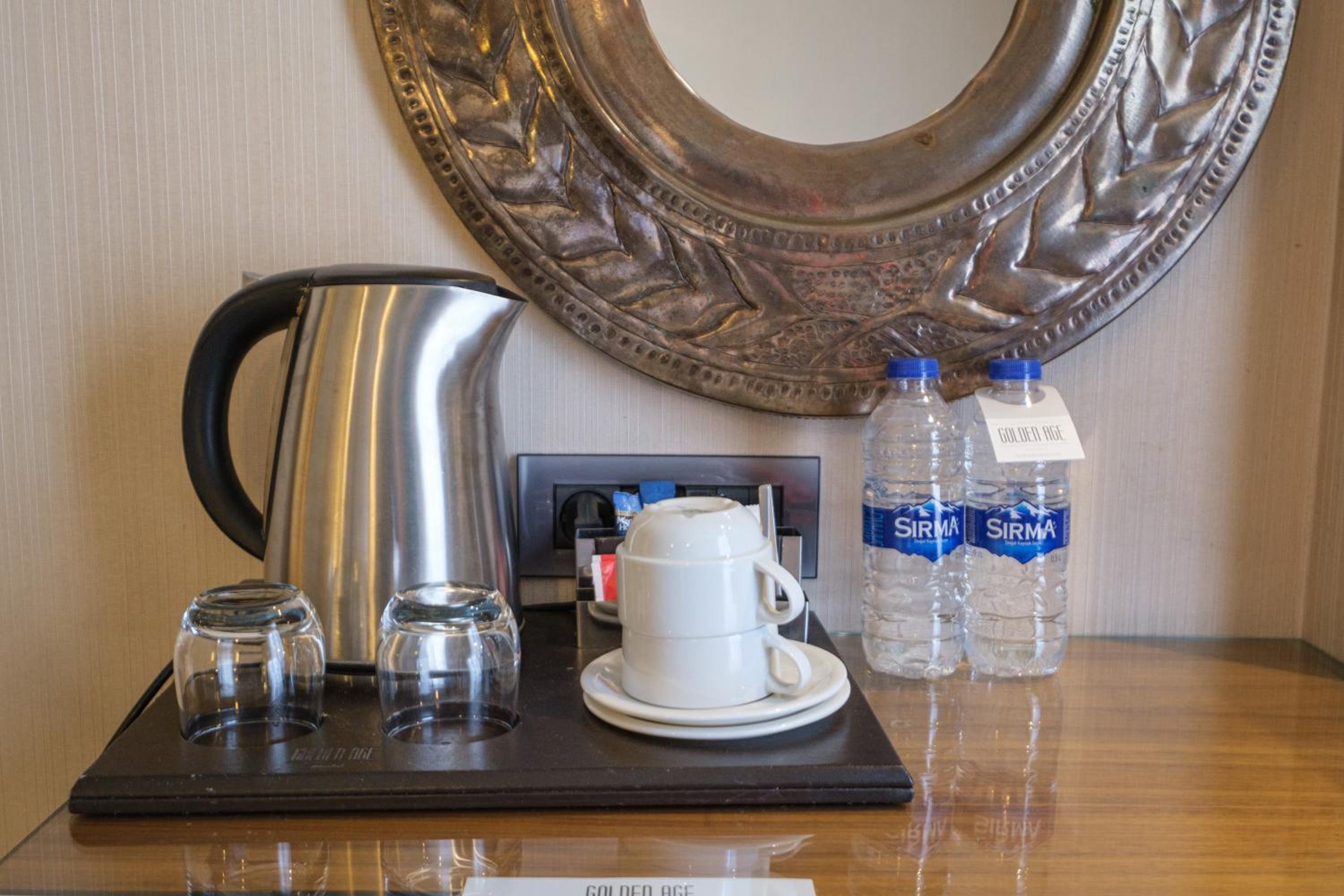 Golden Age Hotel Taksim - Image 43