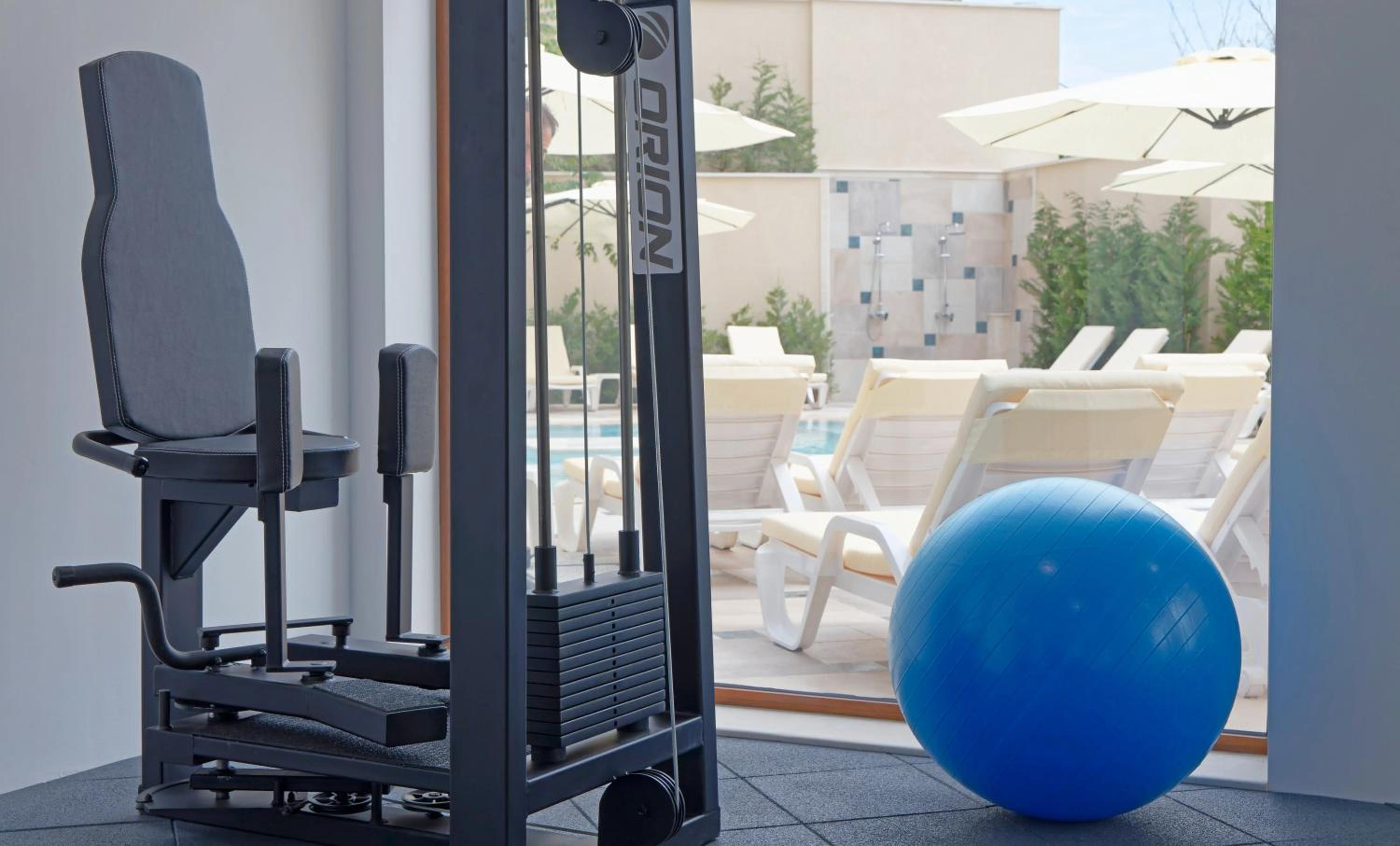 La Mer flat 9 parking and beach access