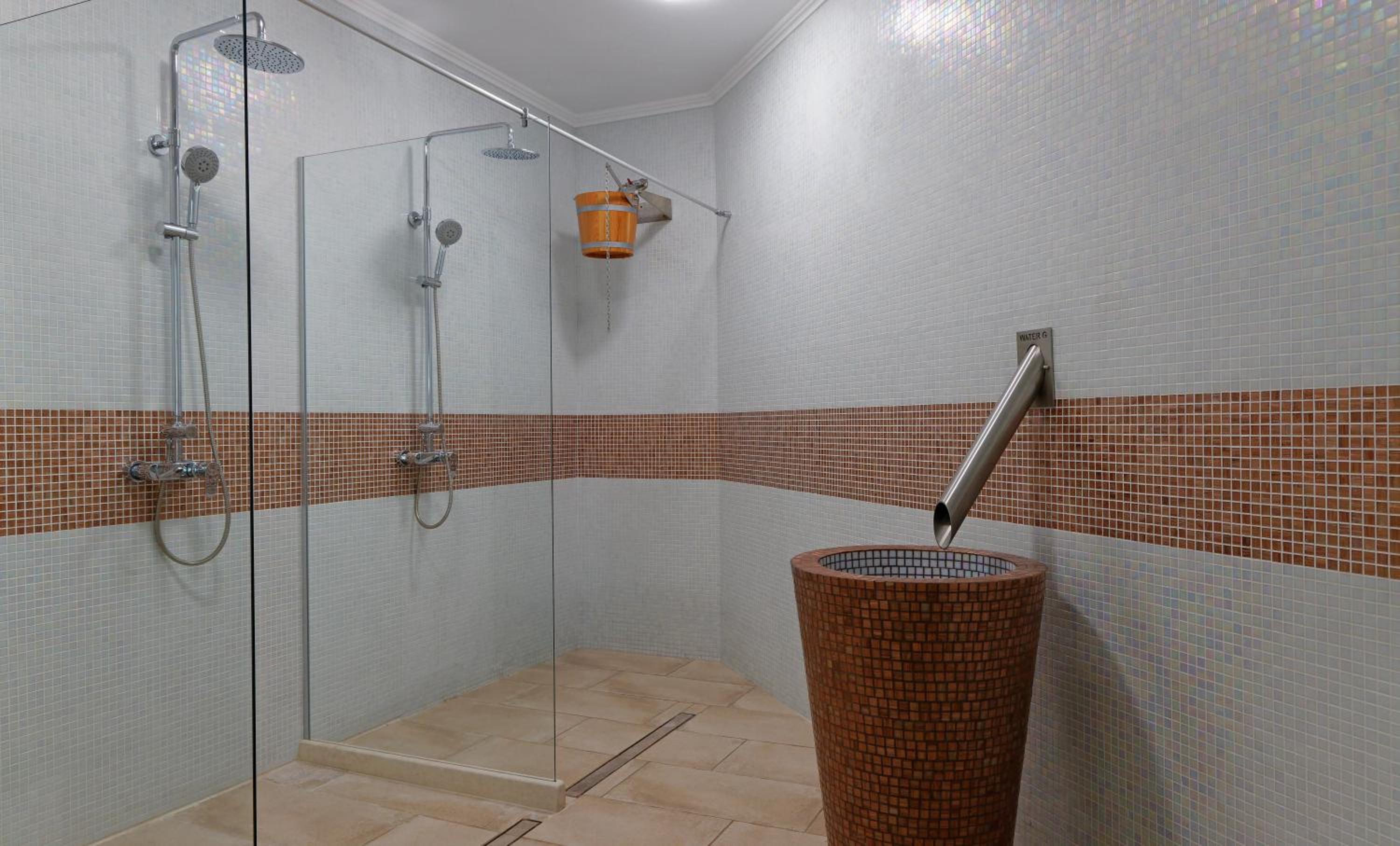 La Mer flat 9 parking and beach access