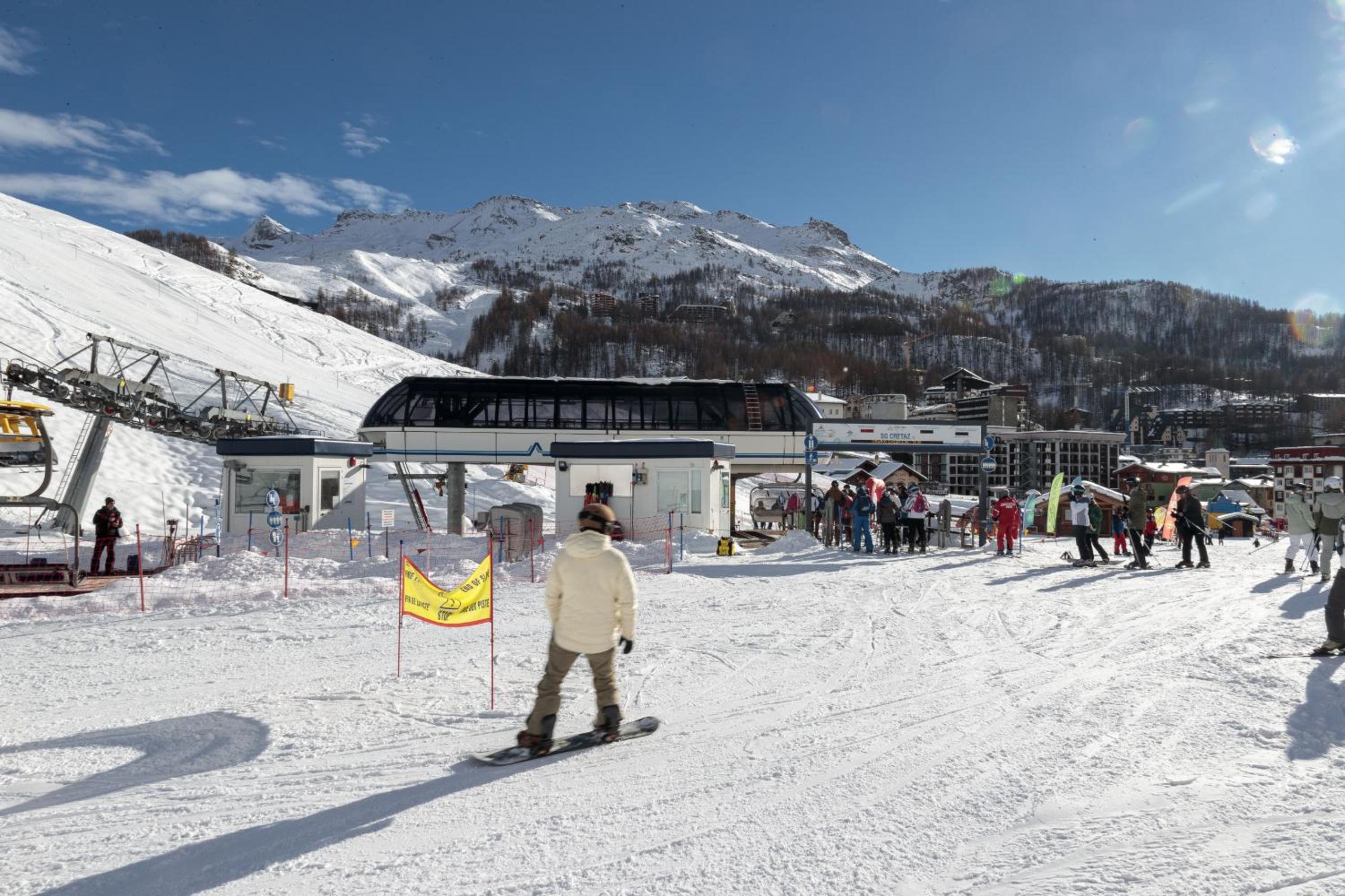 HelloCHALET - Croix du Cervin - 150mt from Cretaz chairlift, central living