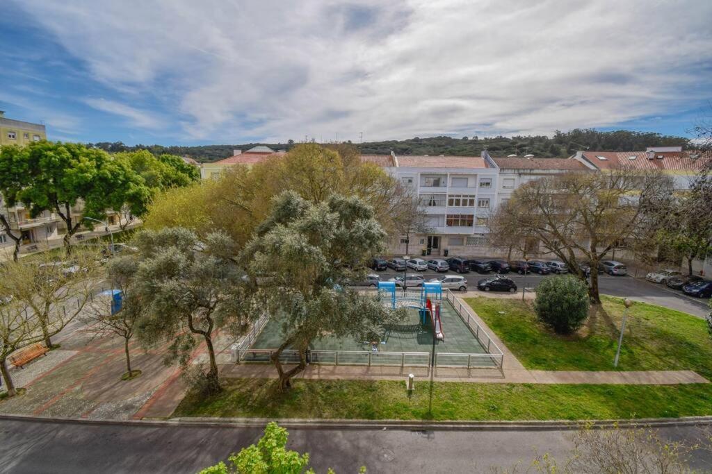 Cozy and Sunny Family Apartment view 2