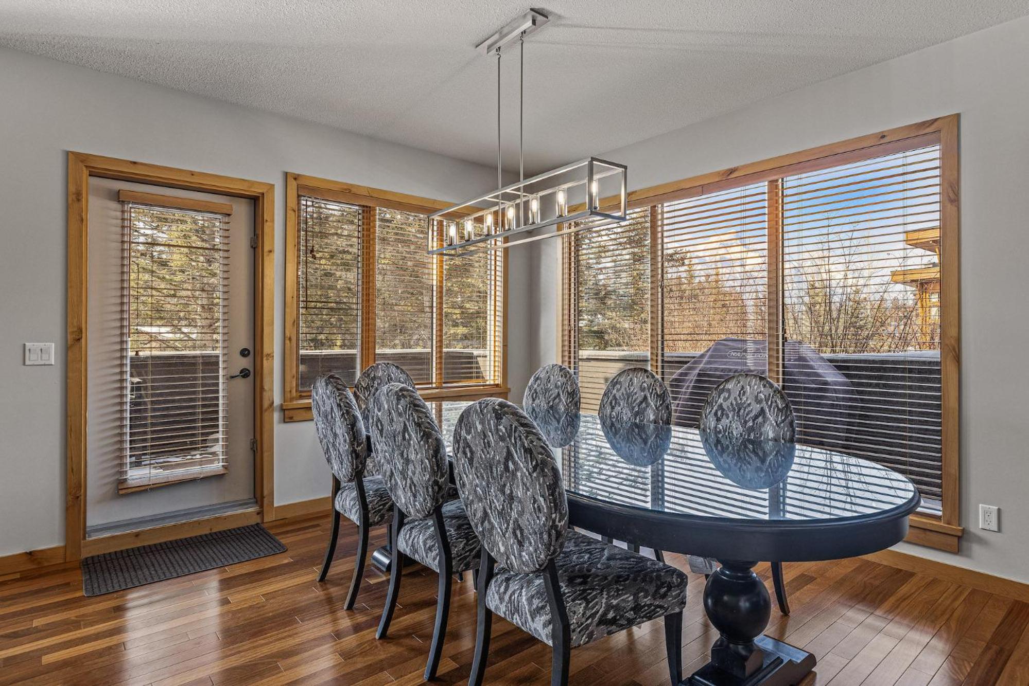 3 Bedroom Condo by Canadian Rockies Vacation Rentals