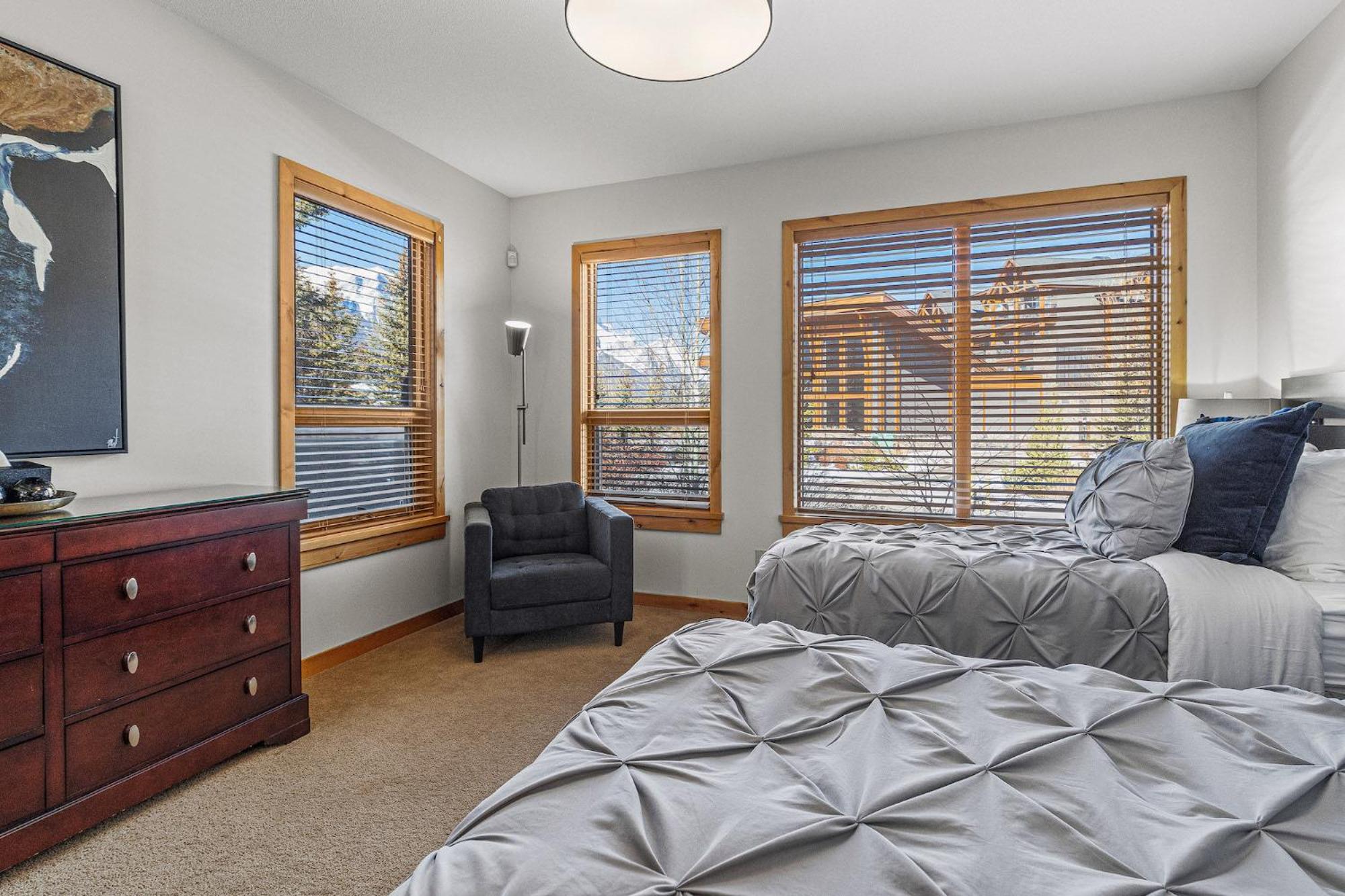 3 Bedroom Condo by Canadian Rockies Vacation Rentals