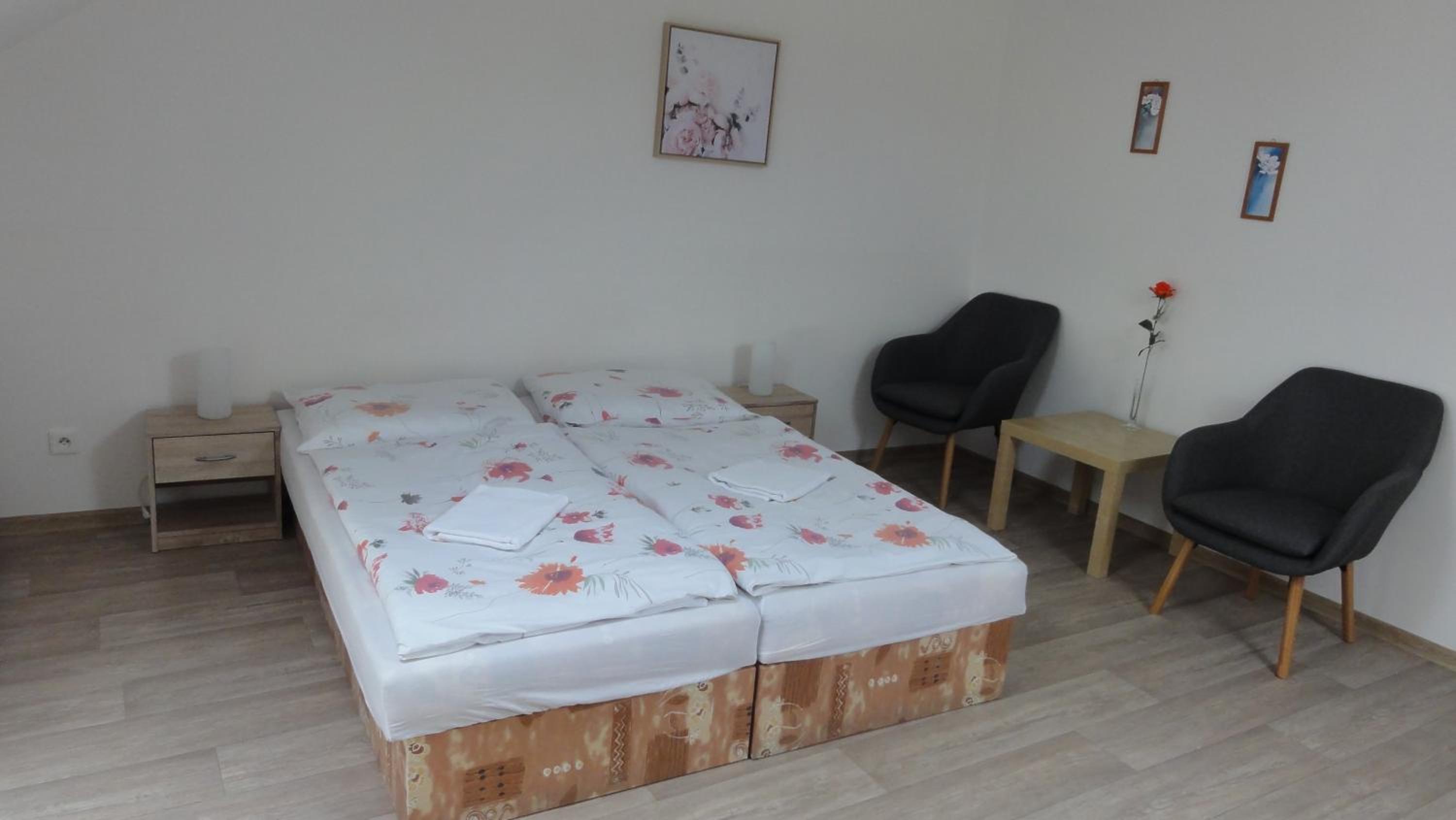 Penzion U Hradeb