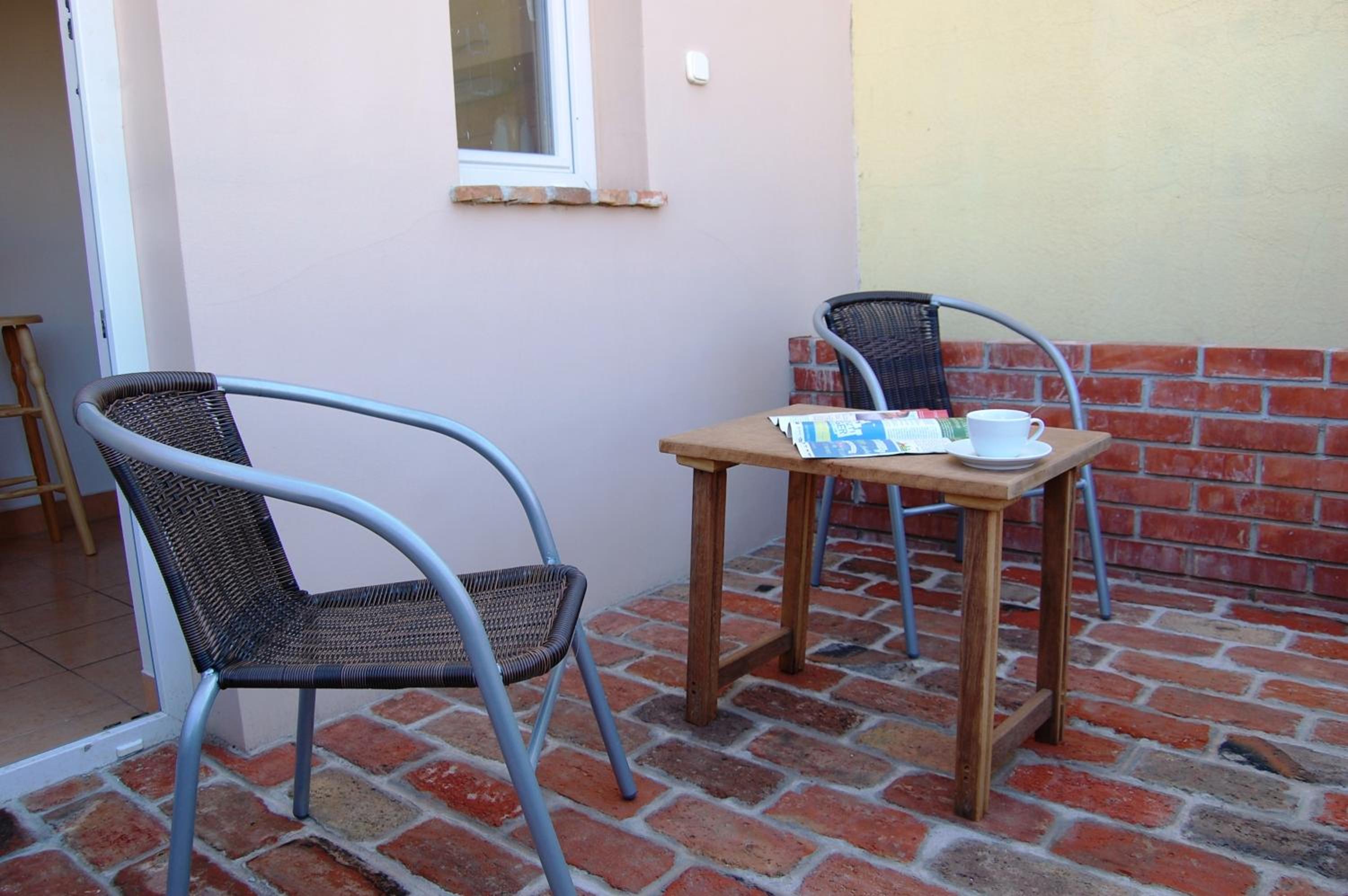Maya Guesthouse