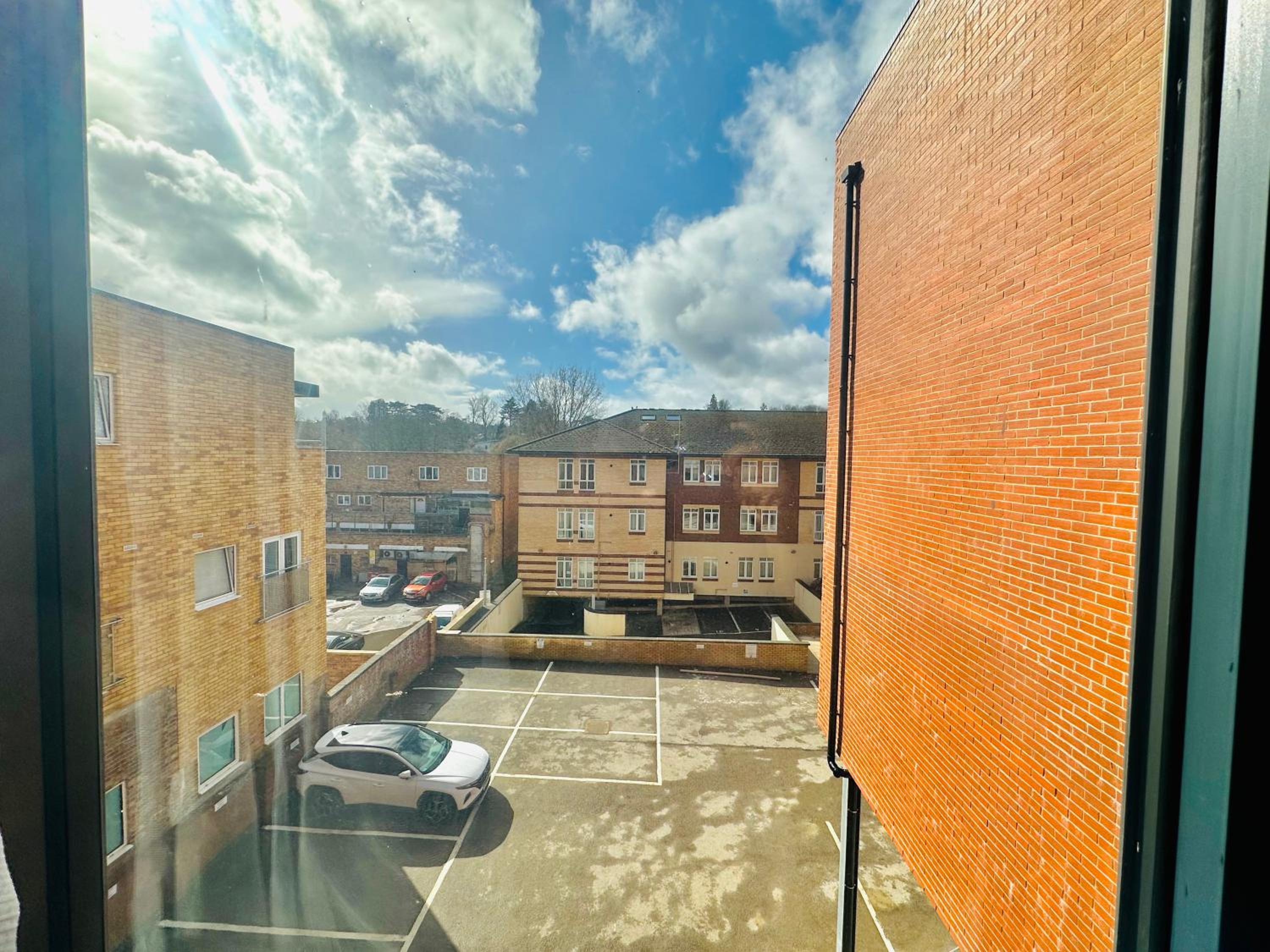Hemel Apartments- Sunset retreat