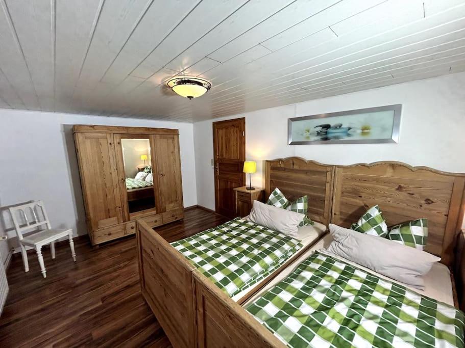Romantische Ferienwohnung Marie - Historisches Flair und Infrarot-Sauna