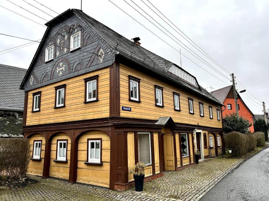 Romantische Ferienwohnung Marie - Historisches Flair und Infrarot-Sauna