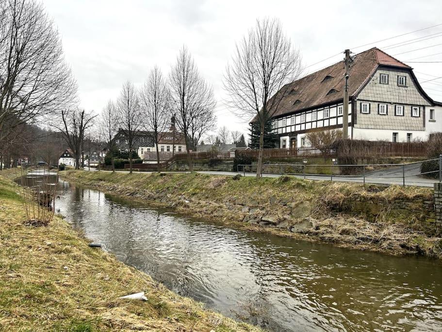 Romantische Ferienwohnung Marie - Historisches Flair und Infrarot-Sauna