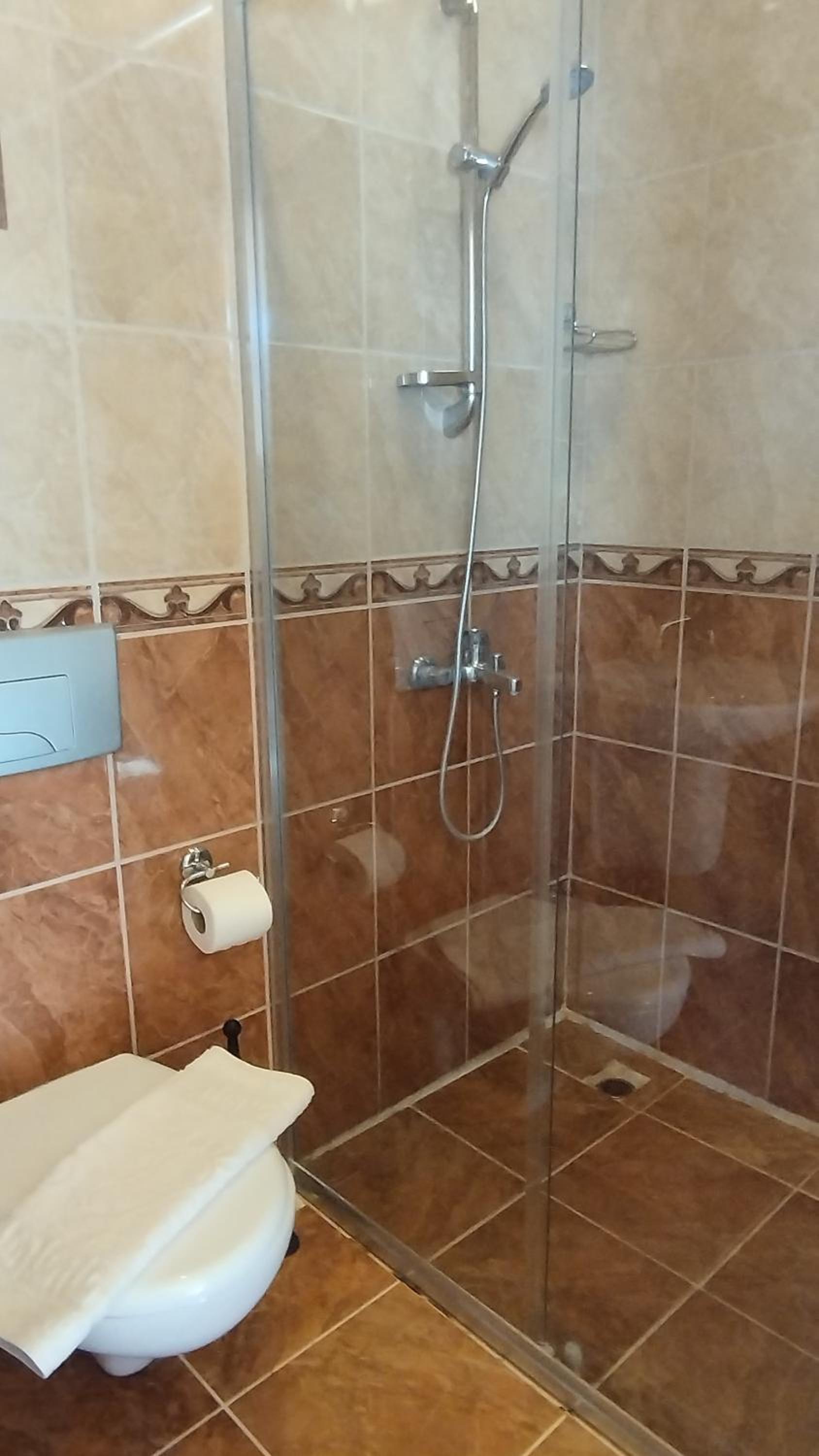 Cemils Guest House