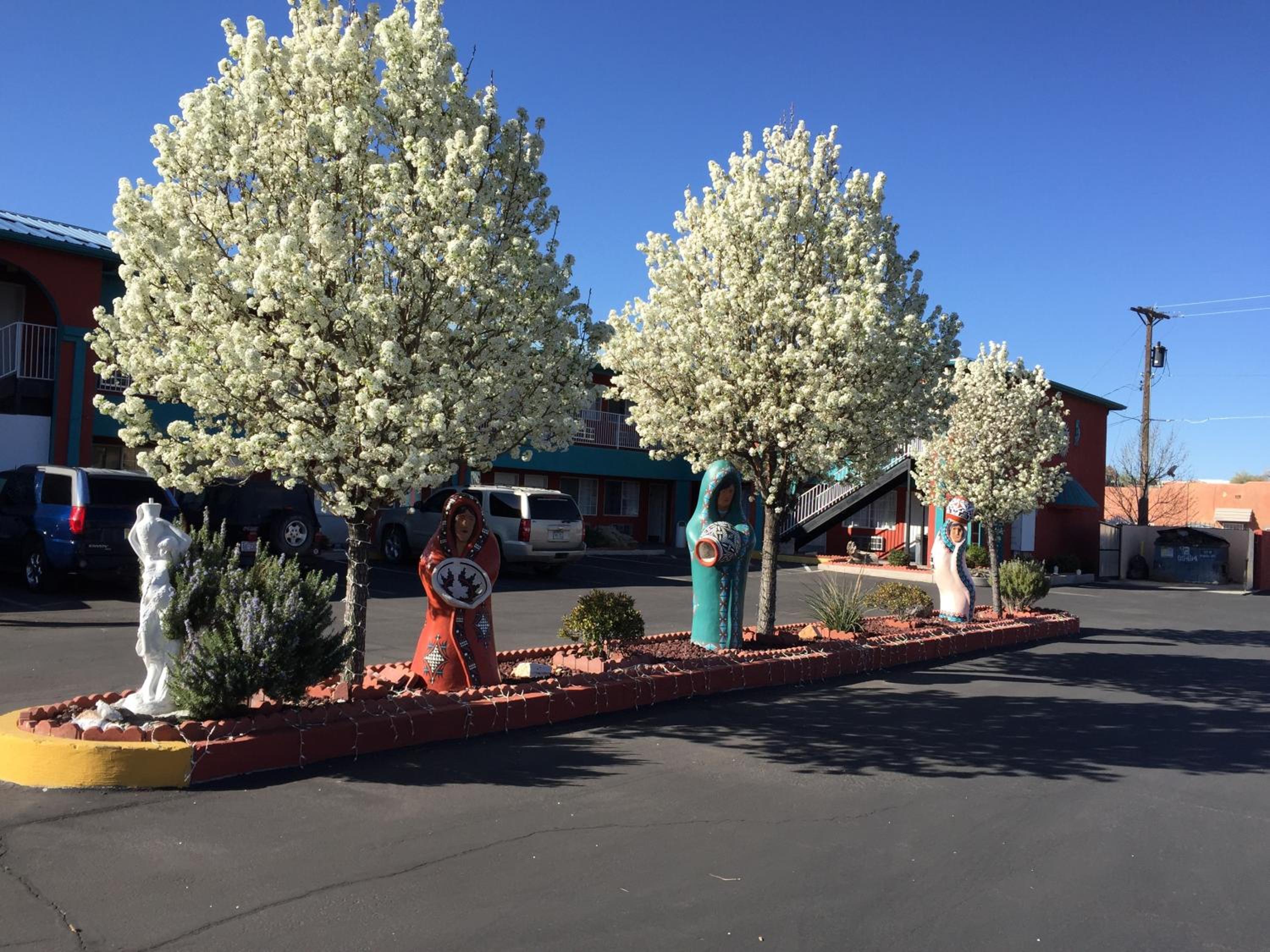 Sandia Peak Inn Old Town ABQ, a Howard Johnson by Wyndham