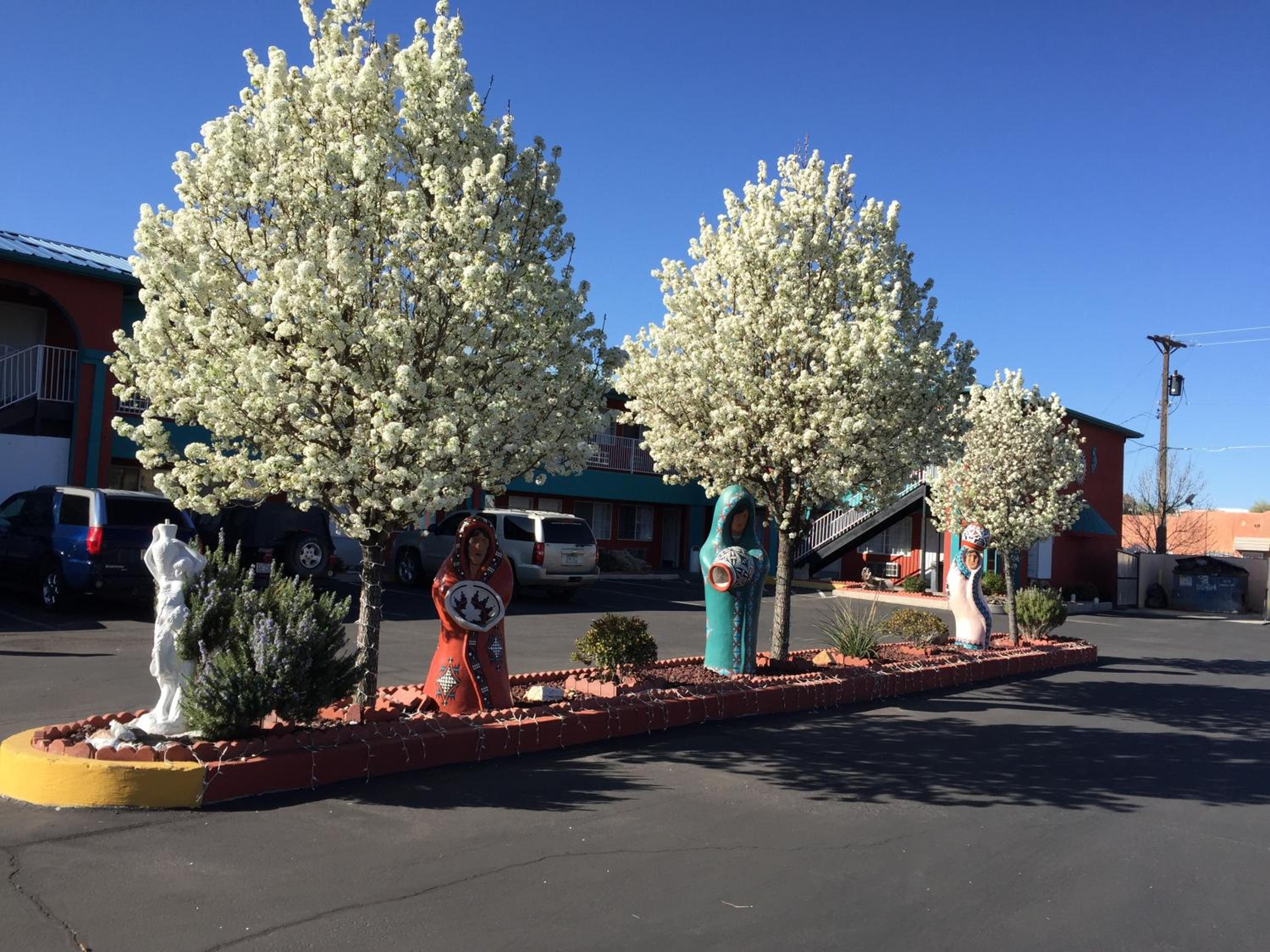 Sandia Peak Inn Old Town ABQ, a Howard Johnson by Wyndham