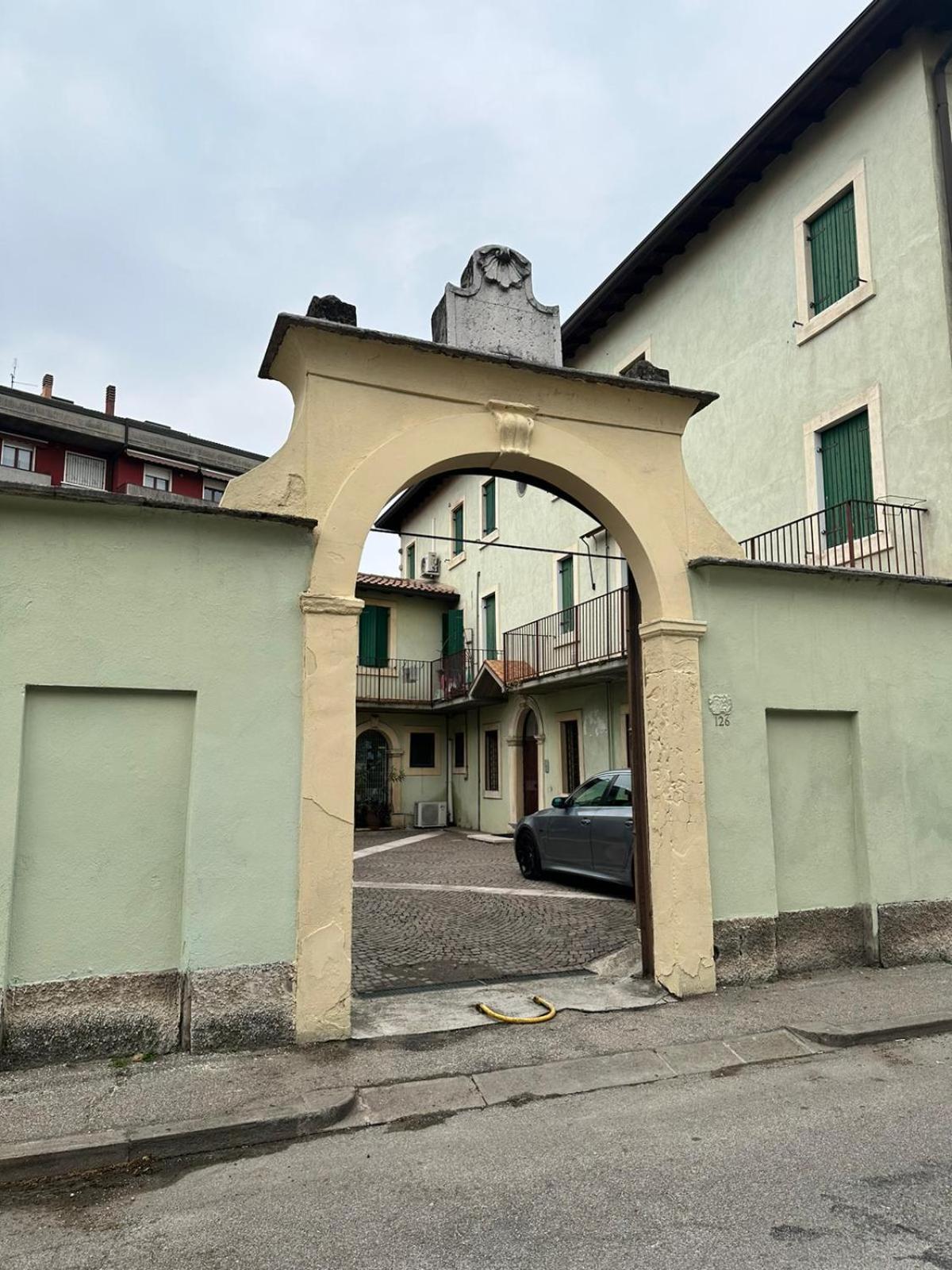 Dreaming Borgo Roma Apartment