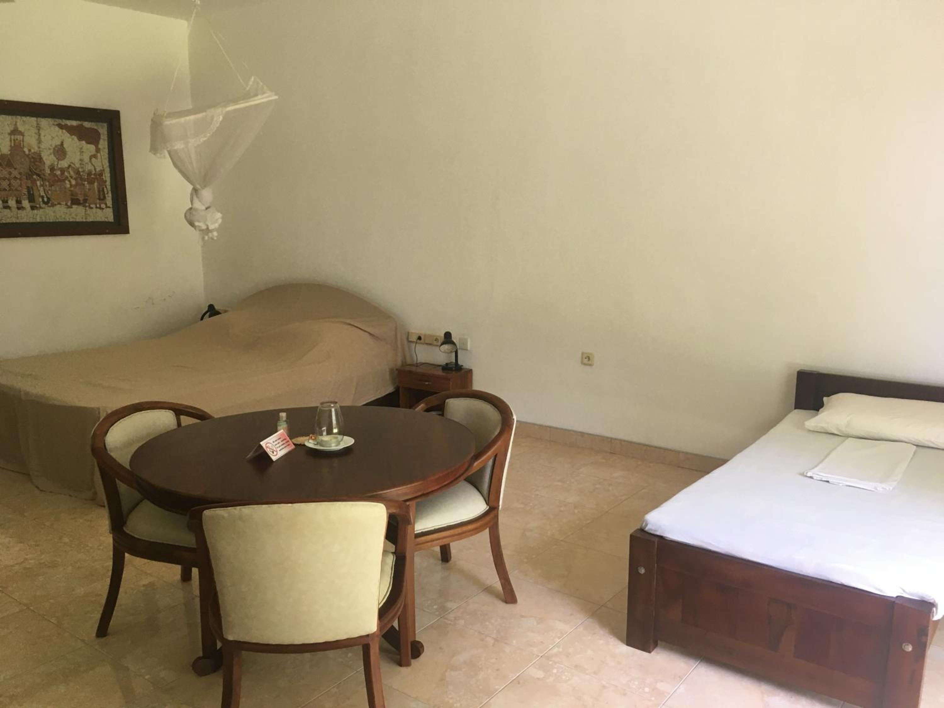 Raja Beach Hotel