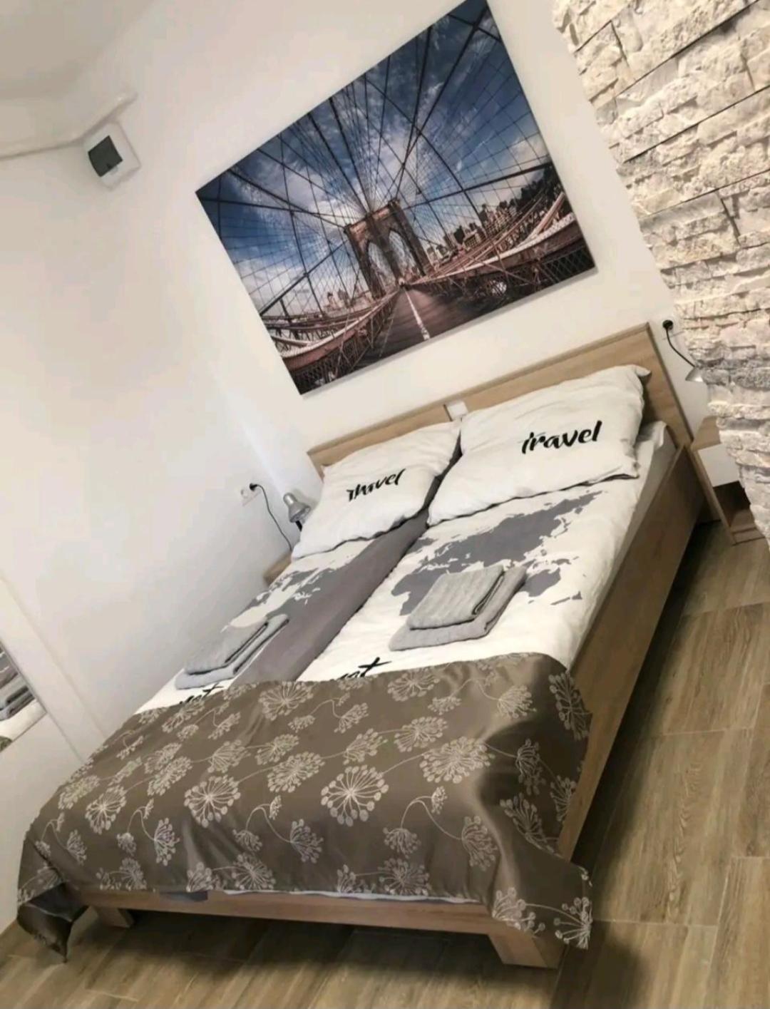 Photo 35