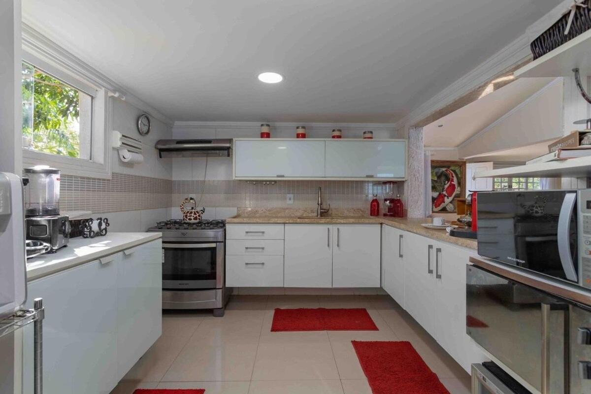 CASA AMPLA, Búzios, o paraiso é aqui, venha!