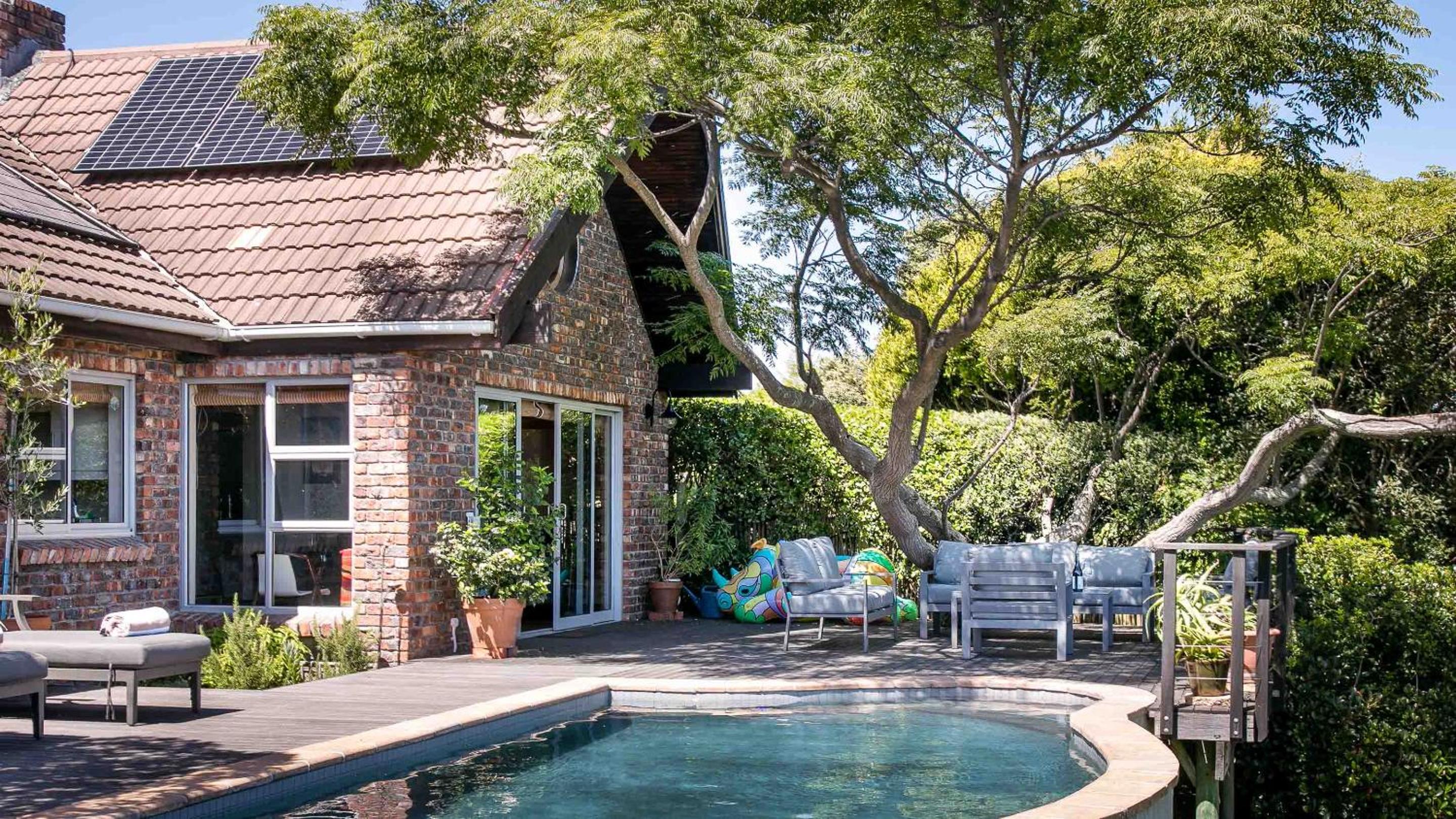Noordhoek's Hidden Gem - backup power