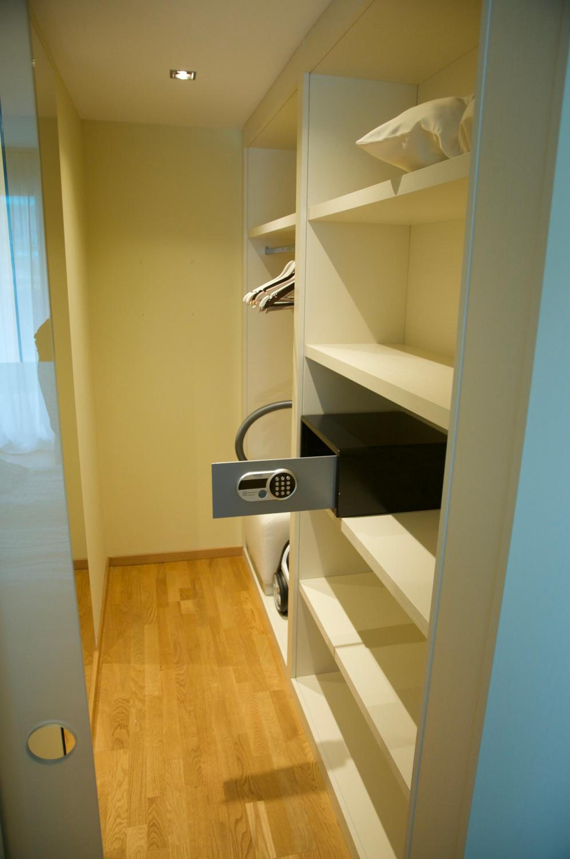 Nikola Luxury Apartments Senia