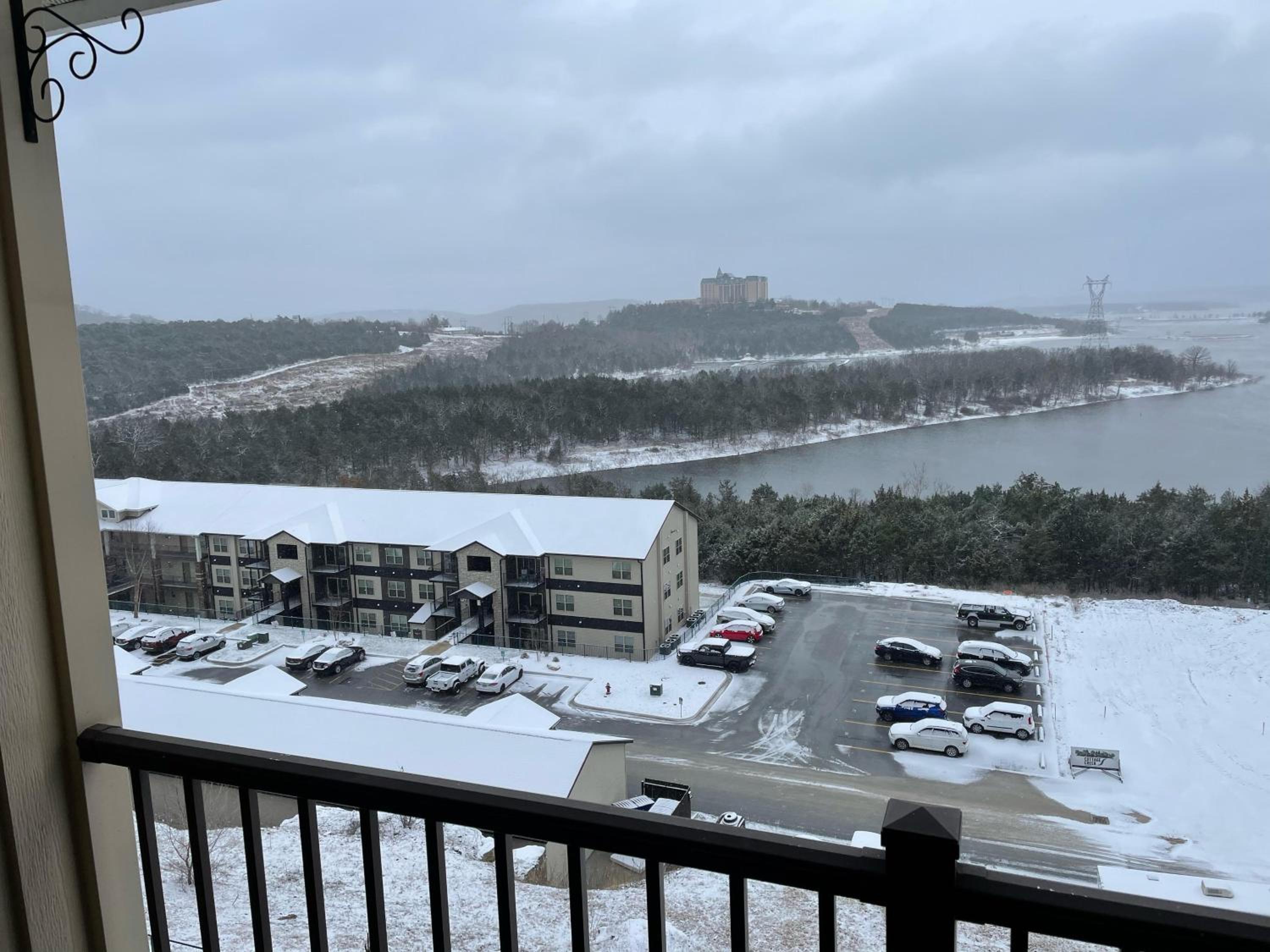 Royal View on Table Rock view 4