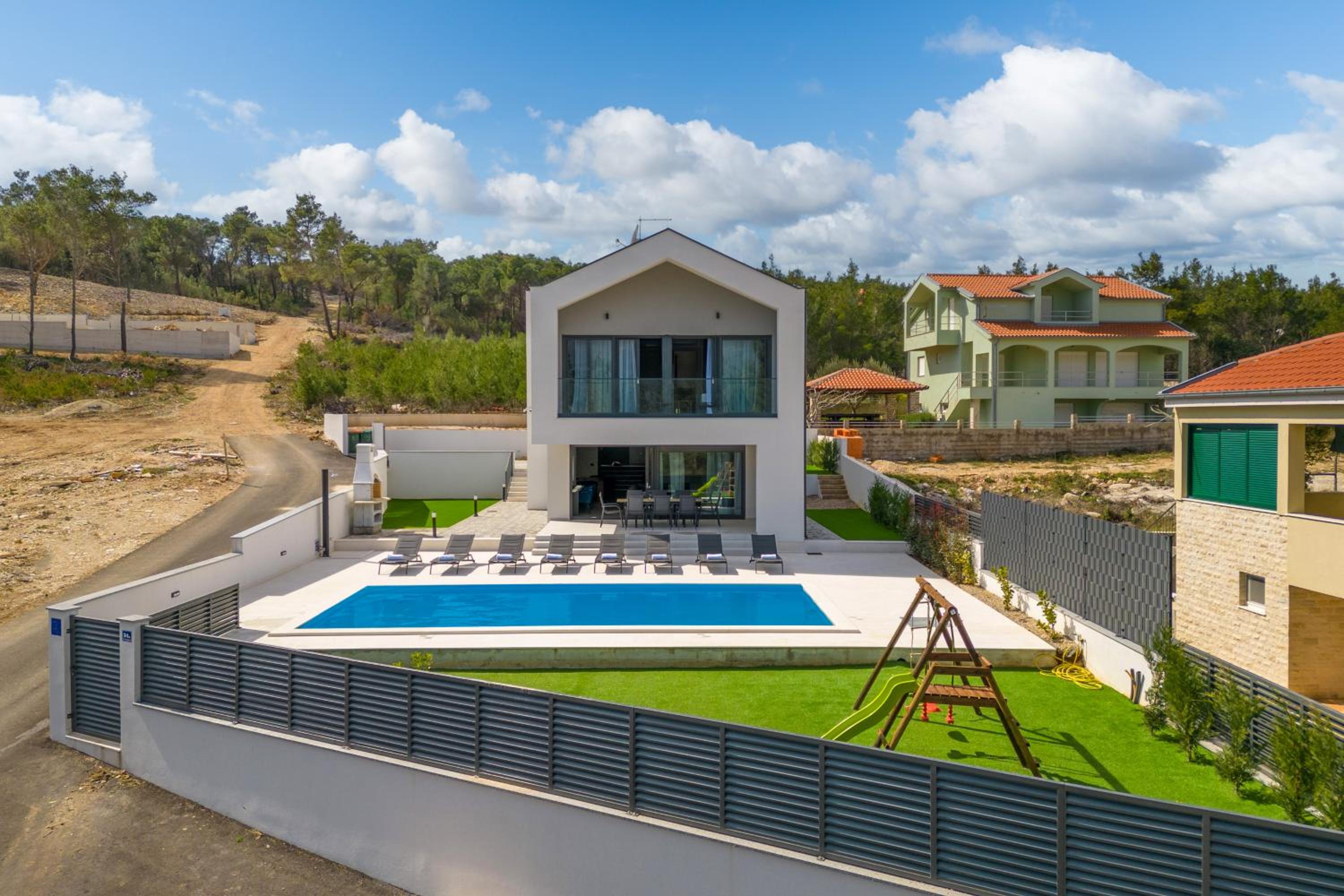 Villa Pine
