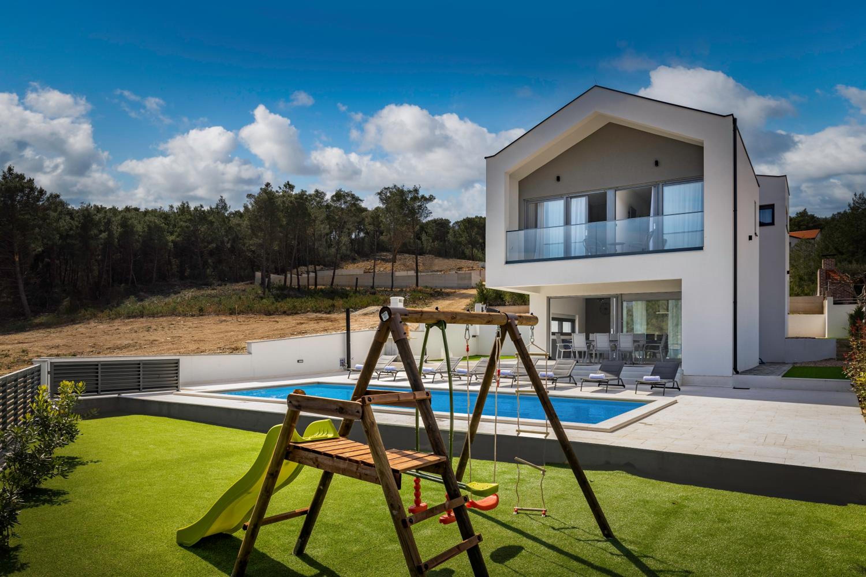 Villa Pine