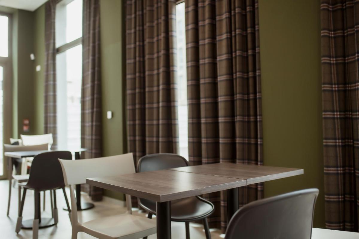 meeting room