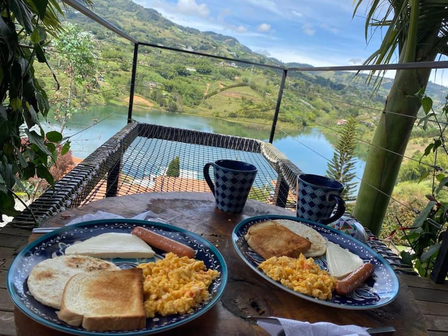 Cottage Master Room en Guatapé-Desayuno- Sauna Finlandes