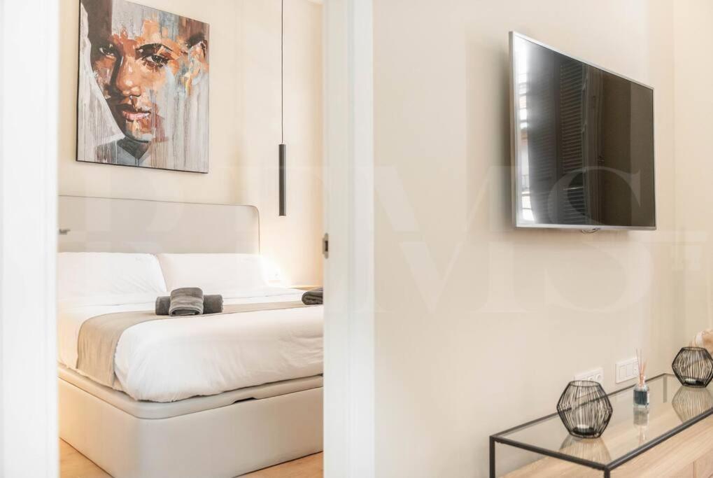 Chic apartment with parking in the heart of Malaga REMS