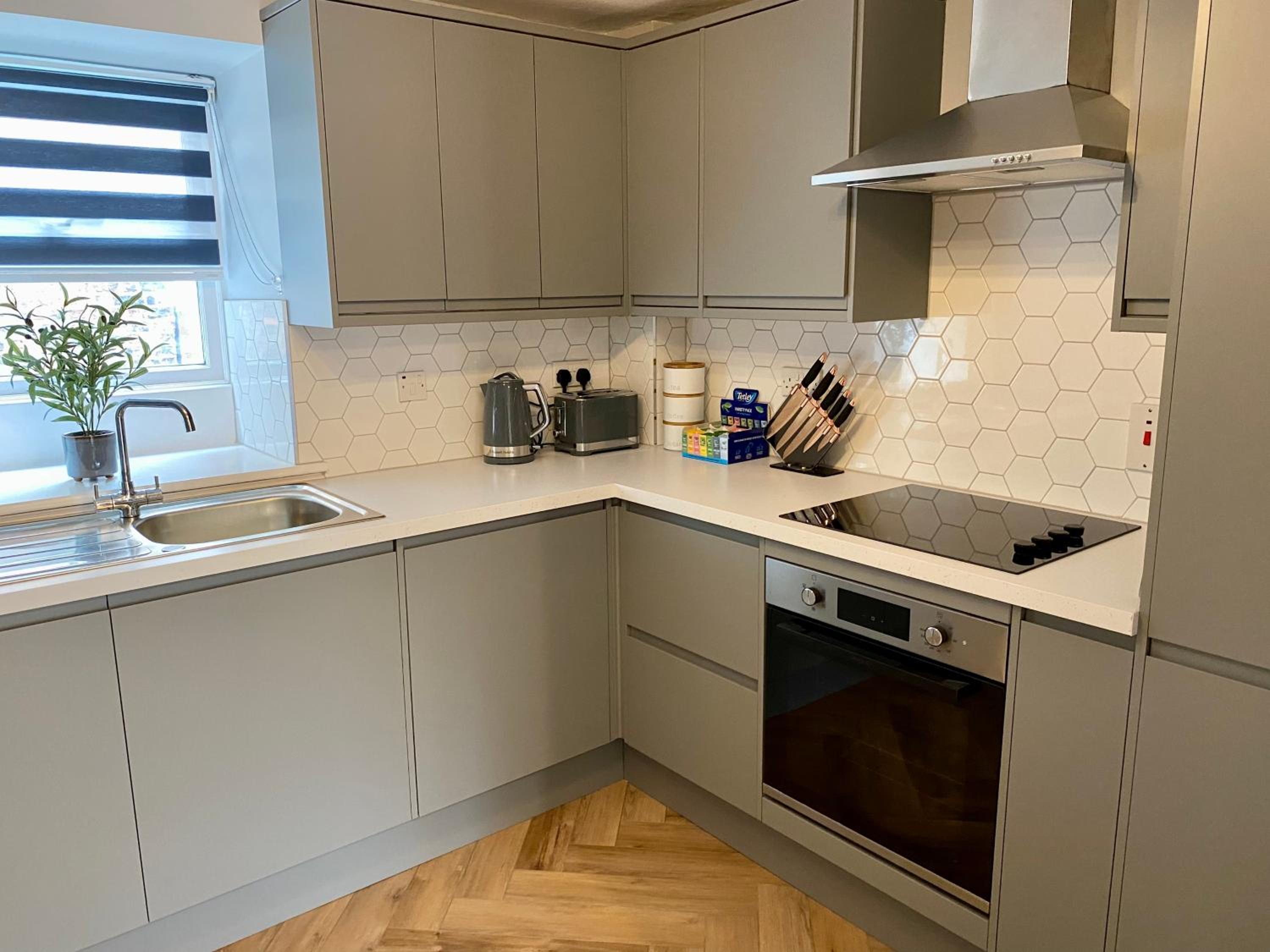Luxury Riverside City Centre Apartment