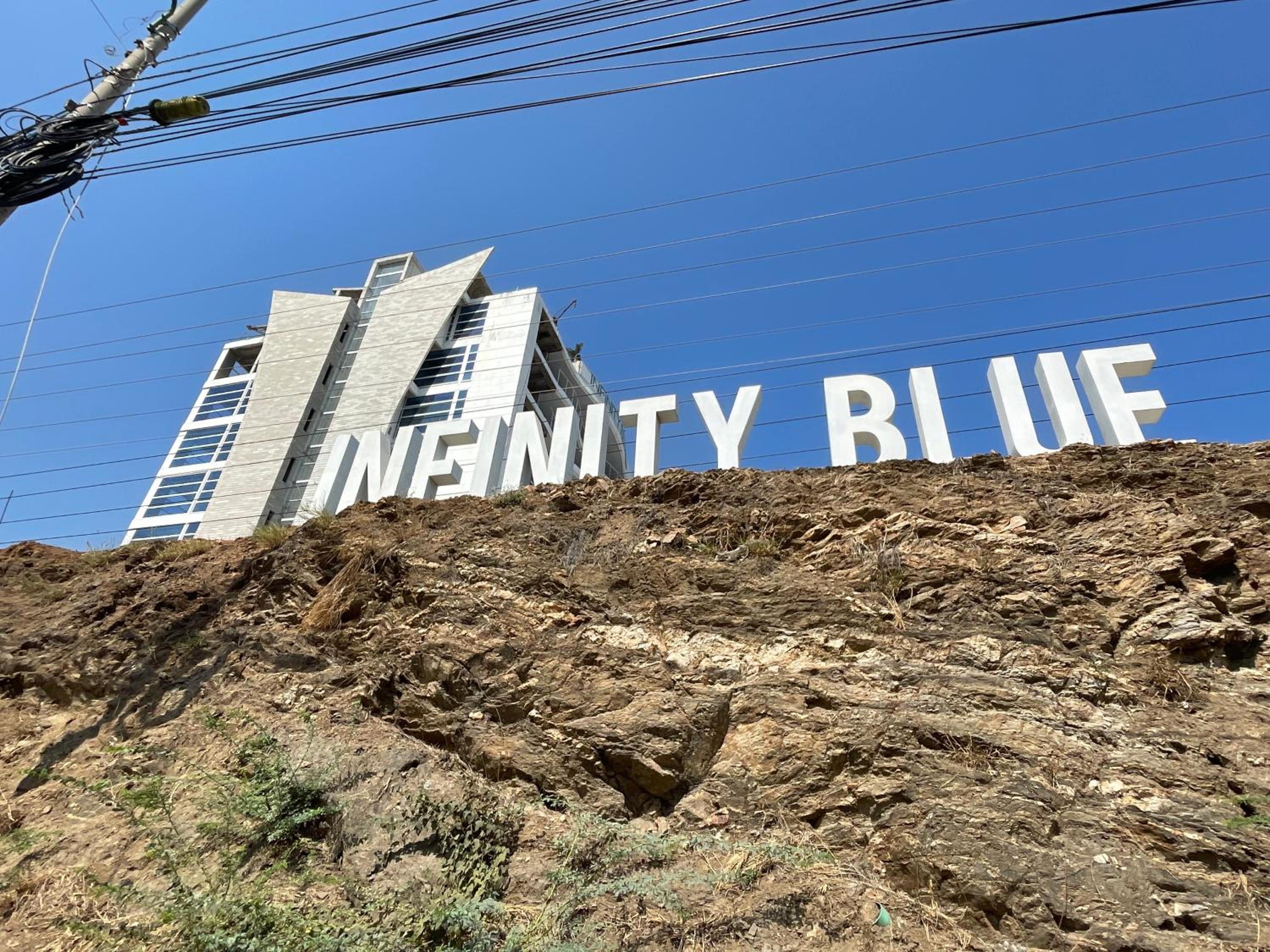 Infinity Blue - Playa Dormida