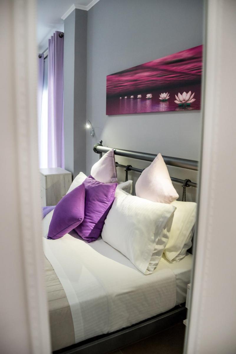 PargaLand Studios & Apartments